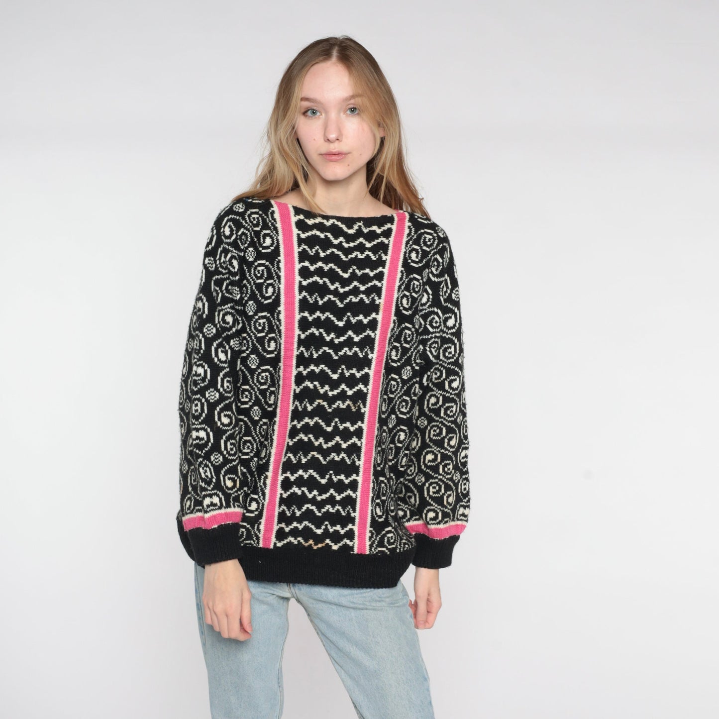 80s Black Swirl Stripe Knit Sweater Pink White Abstract Pullover Small