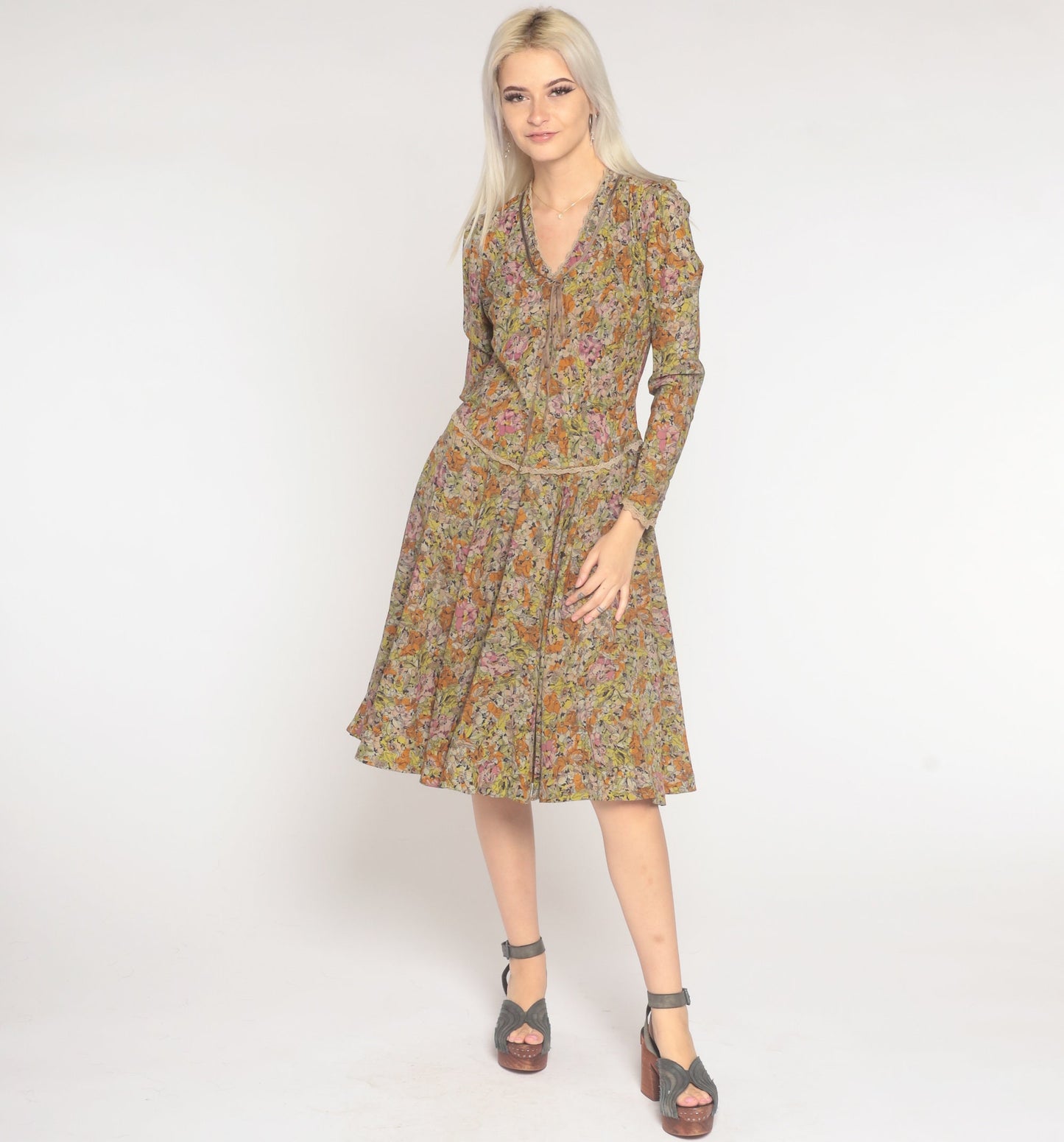 70s Floral Puff Sleeve Dress Knee Length Multicolor Print Medium M