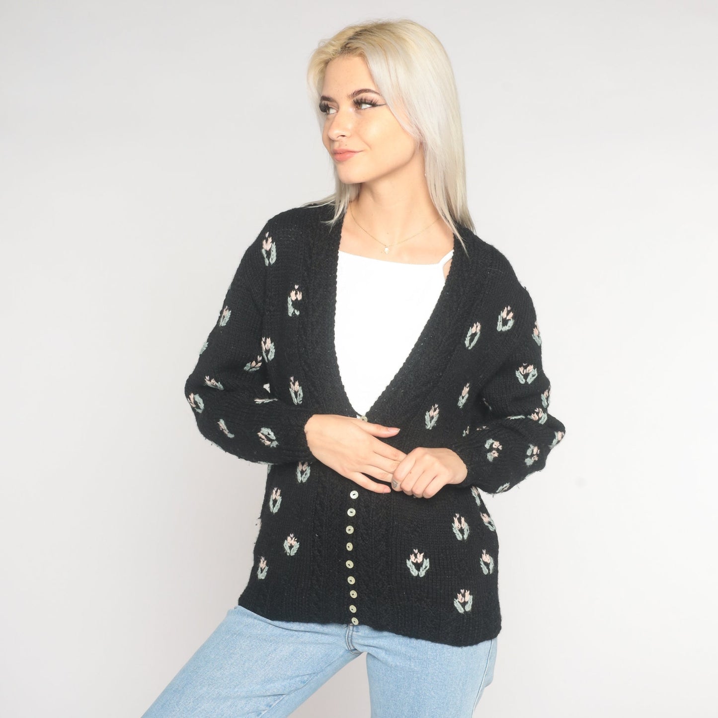 90s Black Wool Floral Cardigan Shell Button Knit Sweater Small S