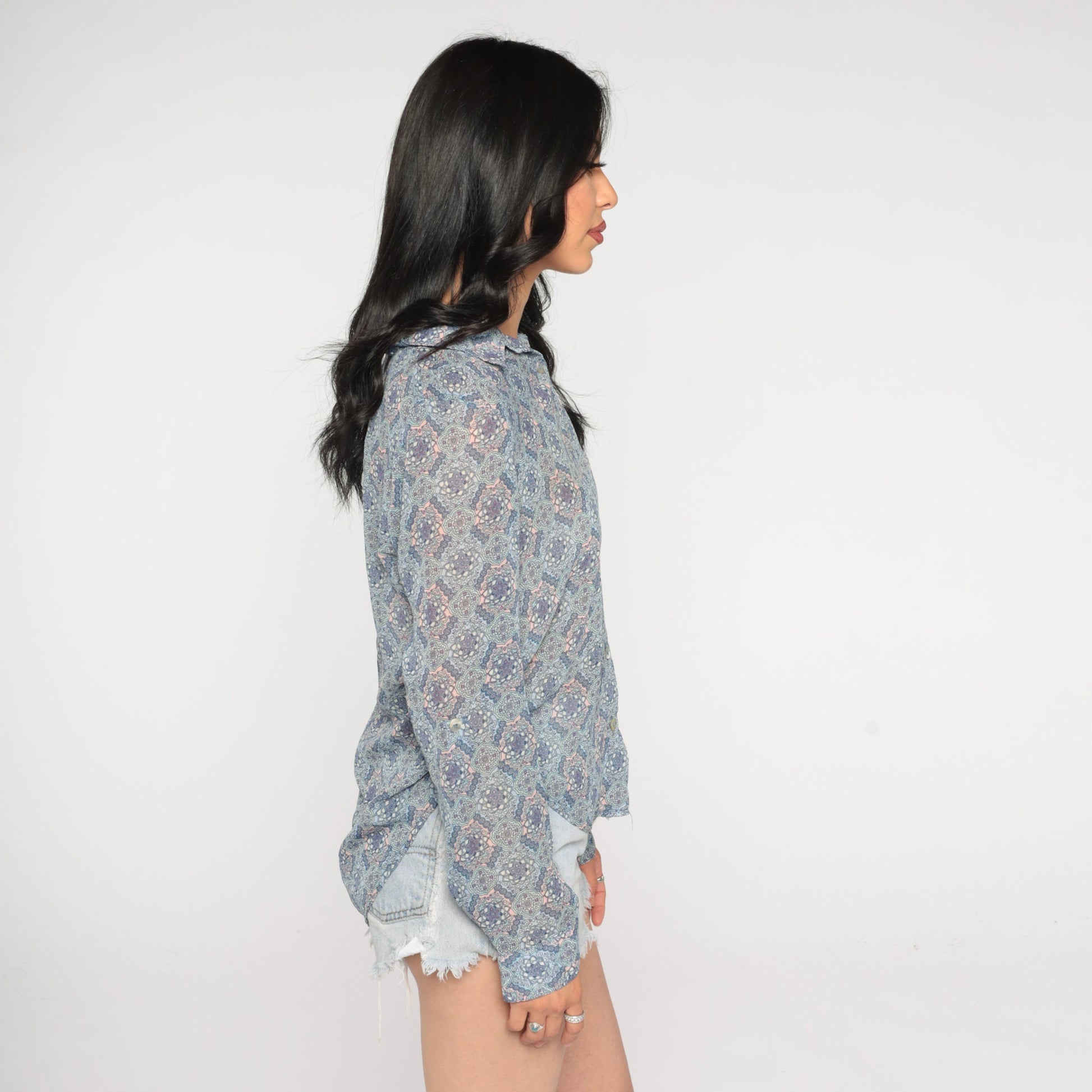 00s Batik Floral Button-Up Blouse Geometric Print Long Sleeve Collared Shirt Small
