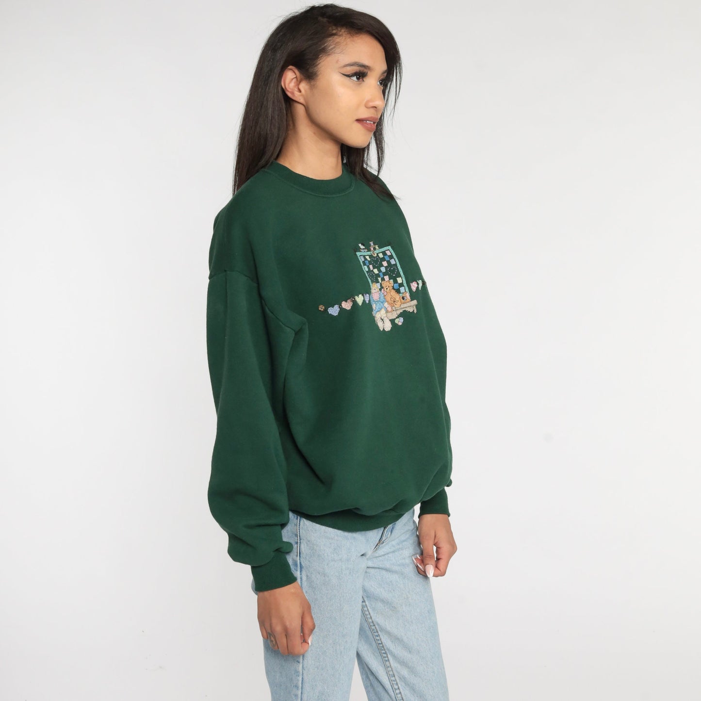 90s Teddy Bear Cross Stitch Sweatshirt Green Heart Embroidered Crewneck Extra Large XXL