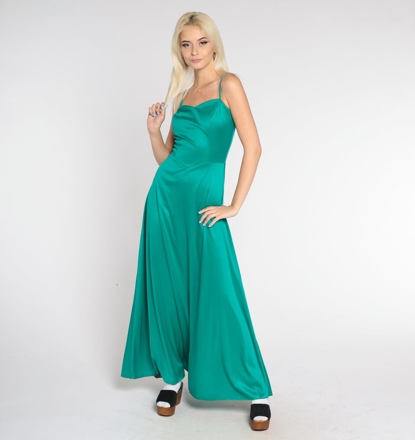 70s Green Maxi Dress Sweetheart Neckline Basque Waist Sleeveless Small S
