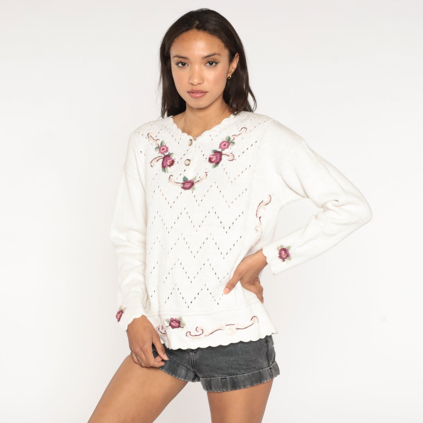 90s White Floral Embroidered Cutout Sweater Pearl Button Henley Medium Large