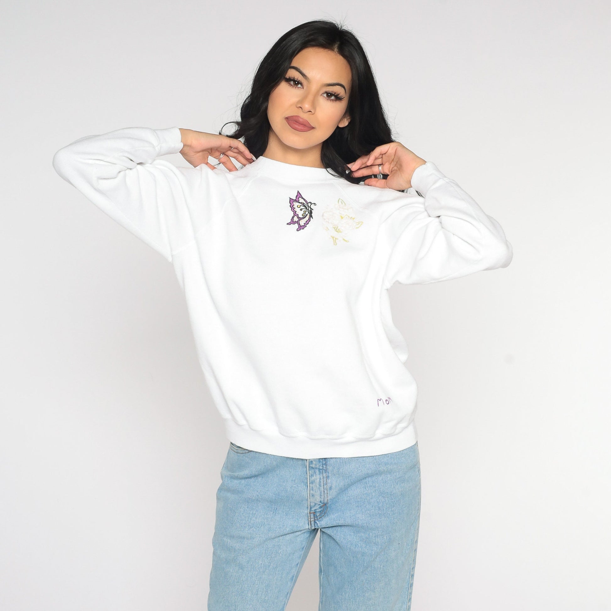 80s Butterfly Embroidered Sweatshirt White Mom Crewneck Large L