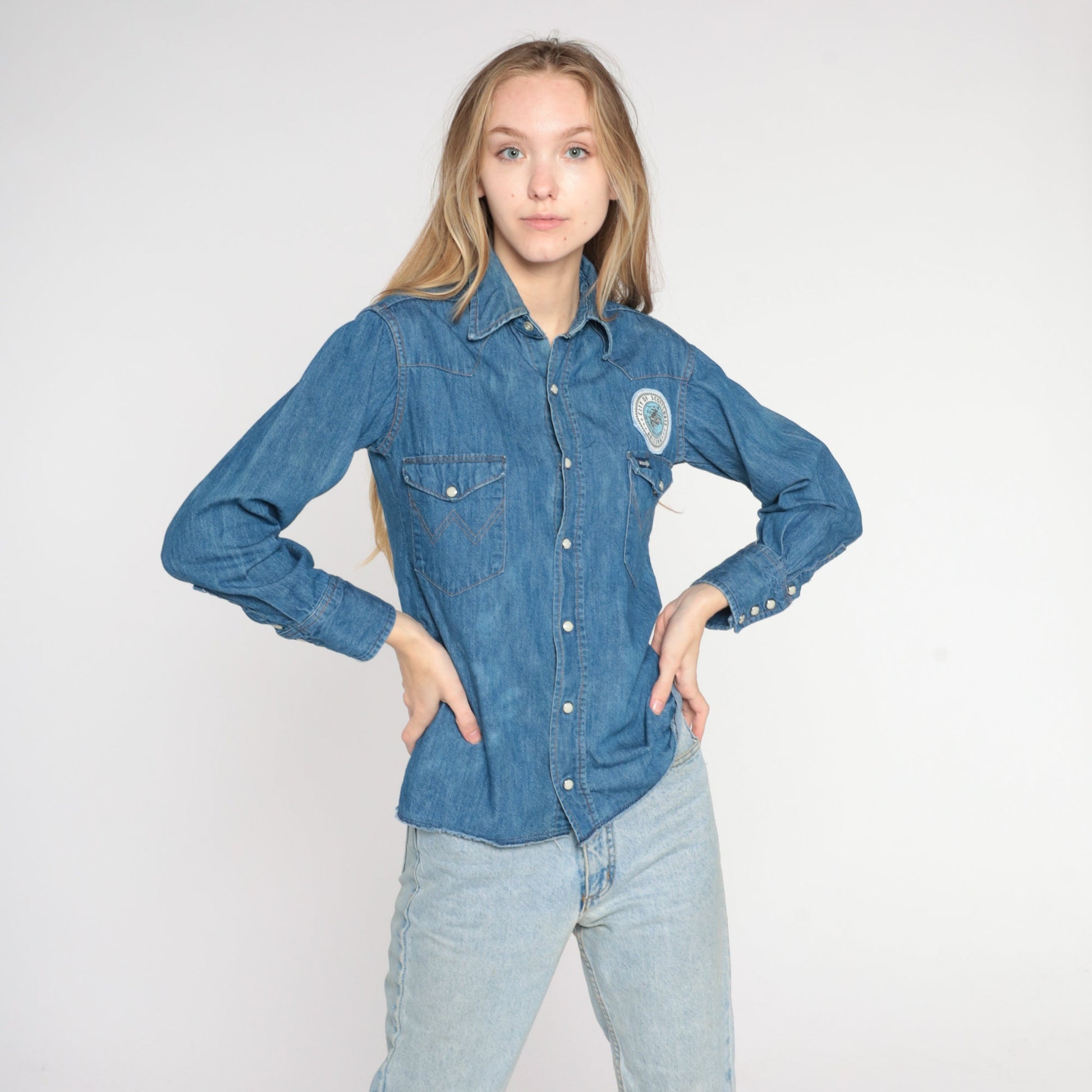 80s Wrangler Denim Pearl Snap Western Shirt Scottsdale Rodeo Patch Blue