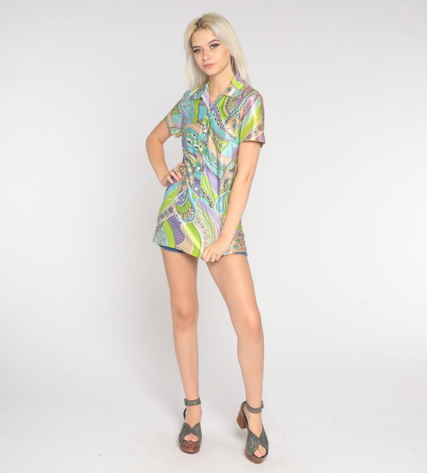 70s Psychedelic Paisley Floral Button-Up Blouse Short Sleeve Green Purple Small