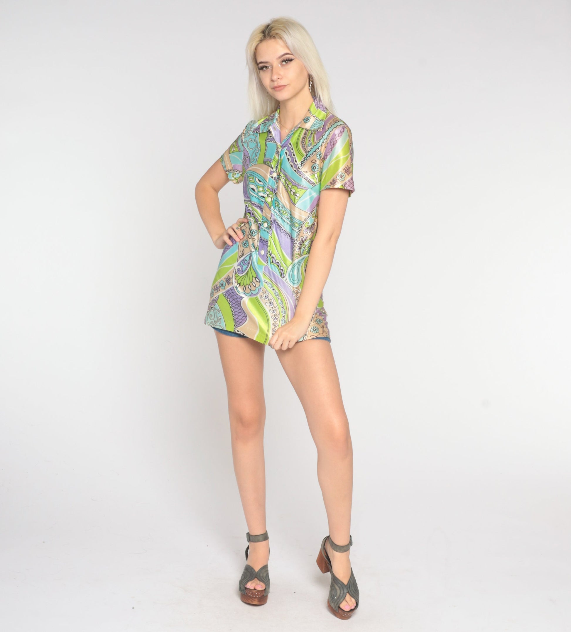 70s Psychedelic Paisley Floral Button-Up Blouse Short Sleeve Green Purple Small