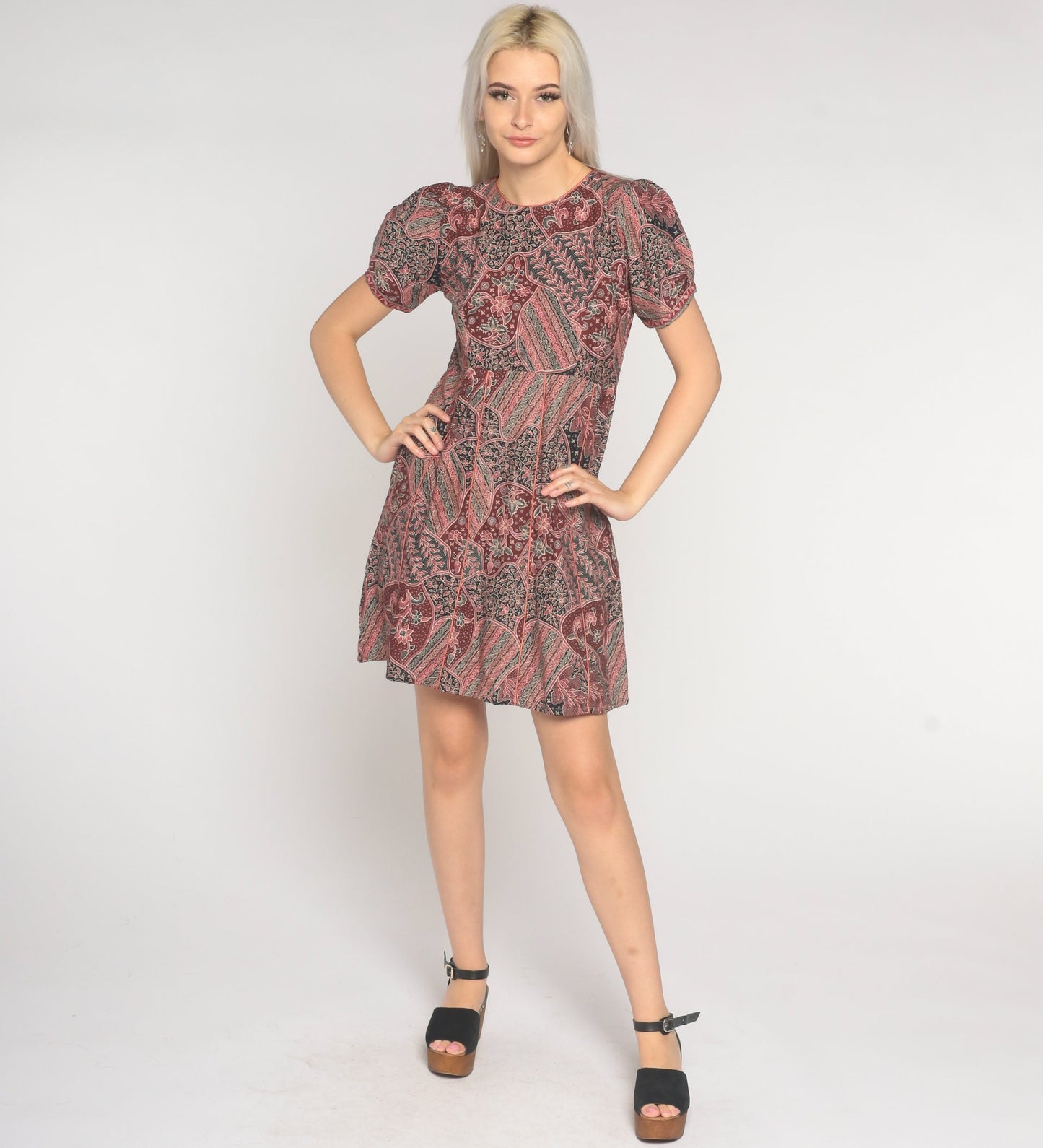 90s Batik Floral Mini Dress Puff Sleeve High Waist Cotton Red Medium M
