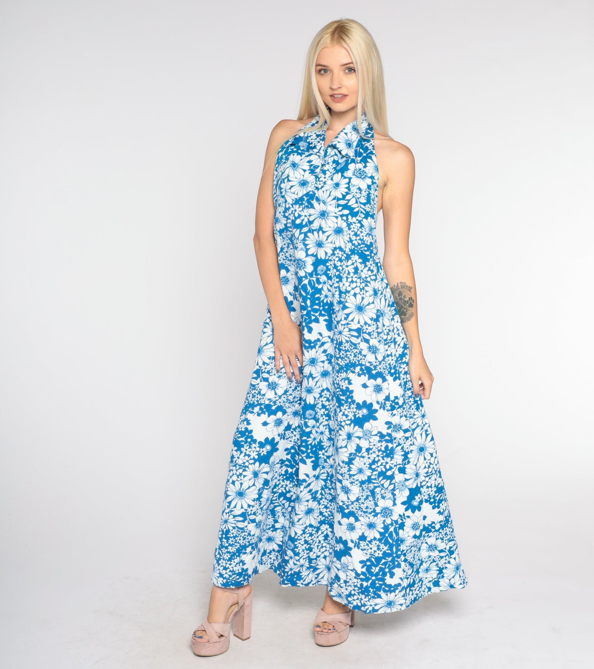 70s Blue Floral Maxi Dress Halter Neck Open Back Cotton Medium Petite