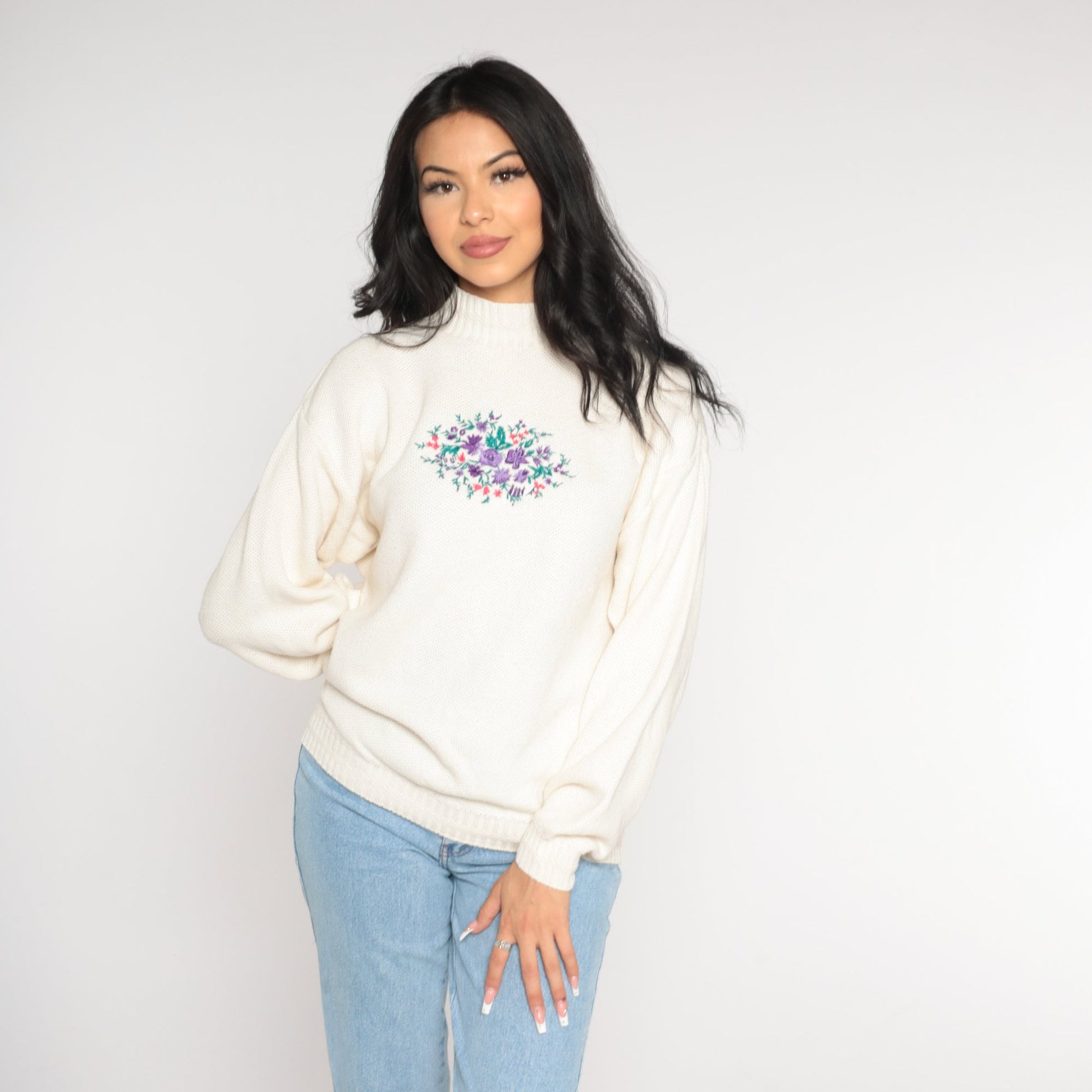 90s Isle of Cotton White Floral Embroidered Mockneck Sweater Large L