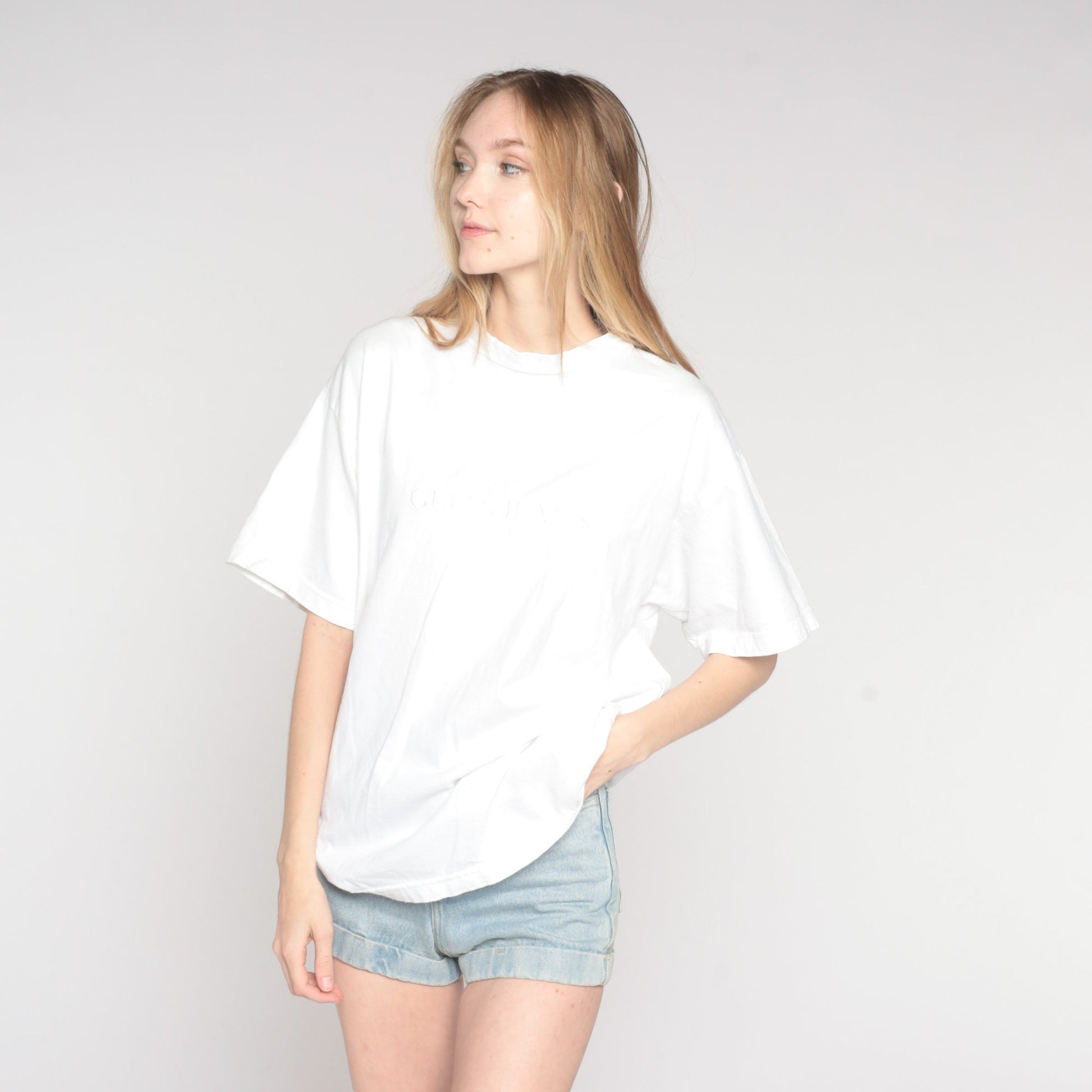 00s Guess Jeans Embroidered Logo T-Shirt White Cotton Medium M