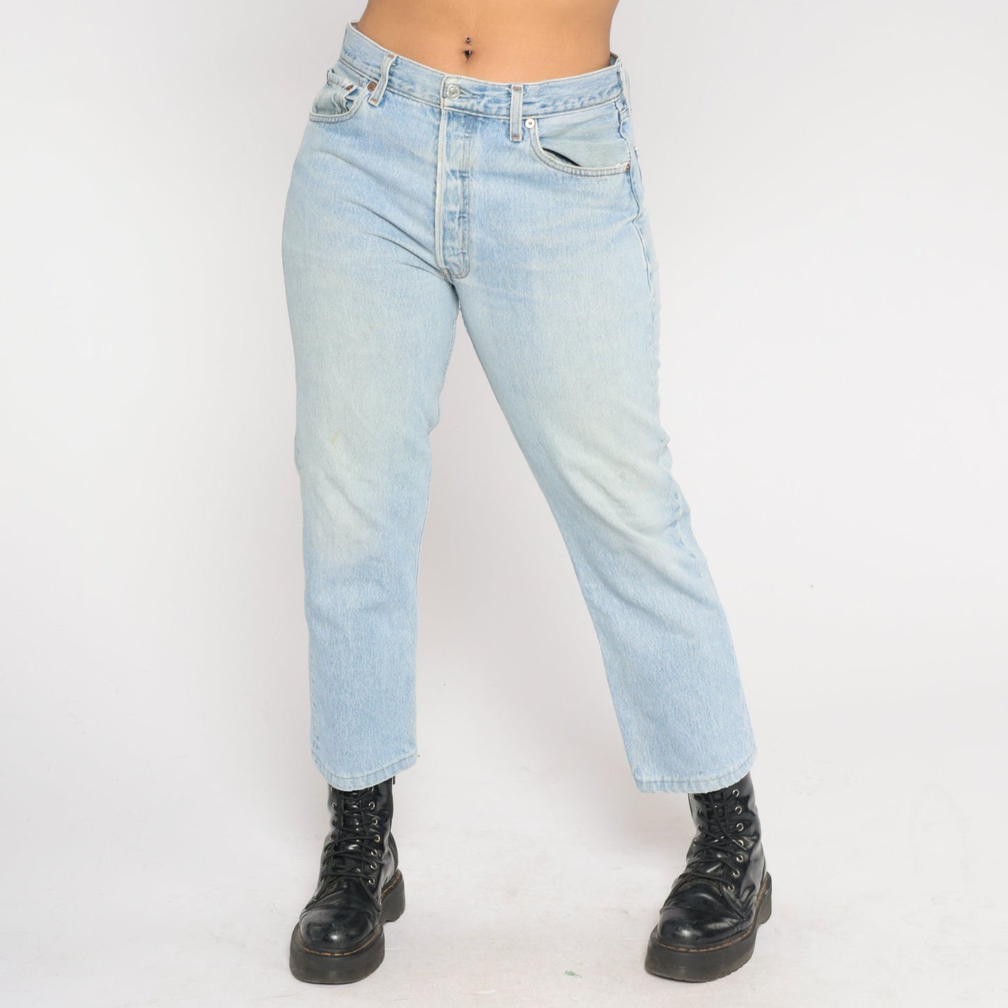Levis 501 90s Straight Leg Jeans Light Wash Button Fly Large 34
