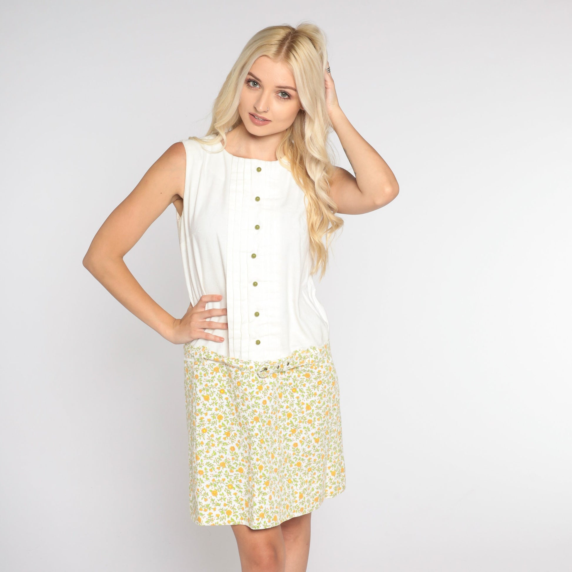 60s Mod Mini Dress White Floral Drop Waist Sleeveless Shift Small