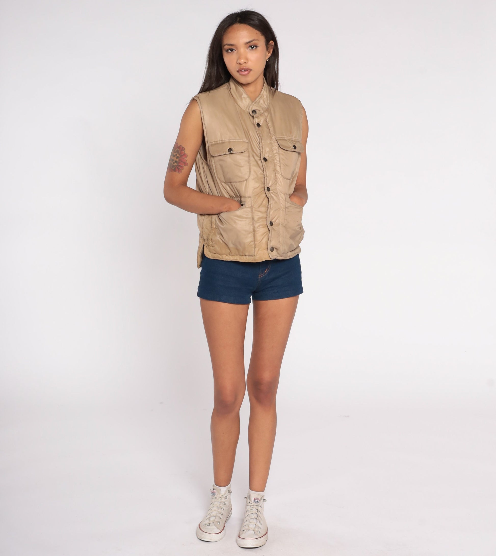 80s Tan Puffer Vest Nylon Snap-Up Sleeveless Jacket Cargo Pockets Medium