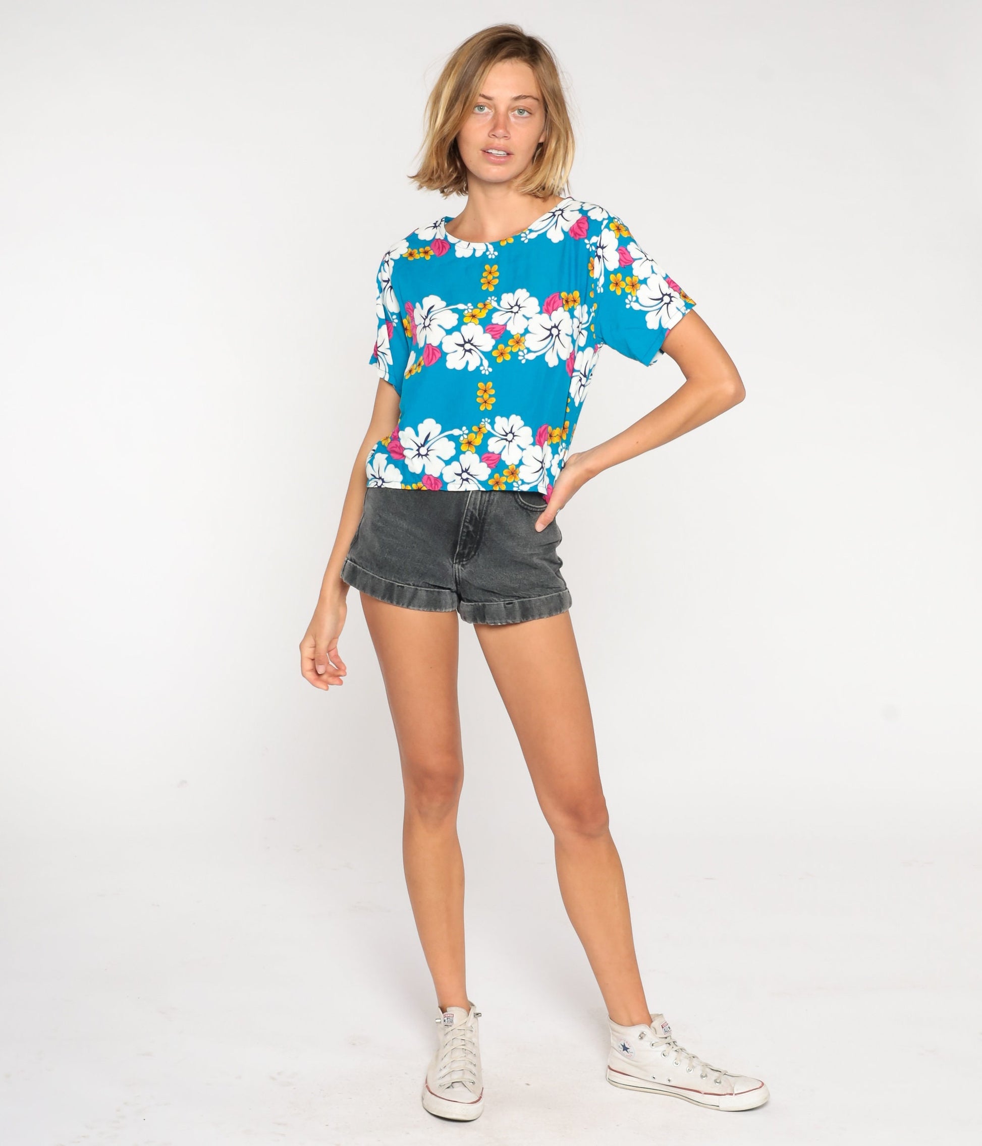 00s Tropical Floral Hibiscus T-Shirt Blue Hawaiian Print Tee Medium M