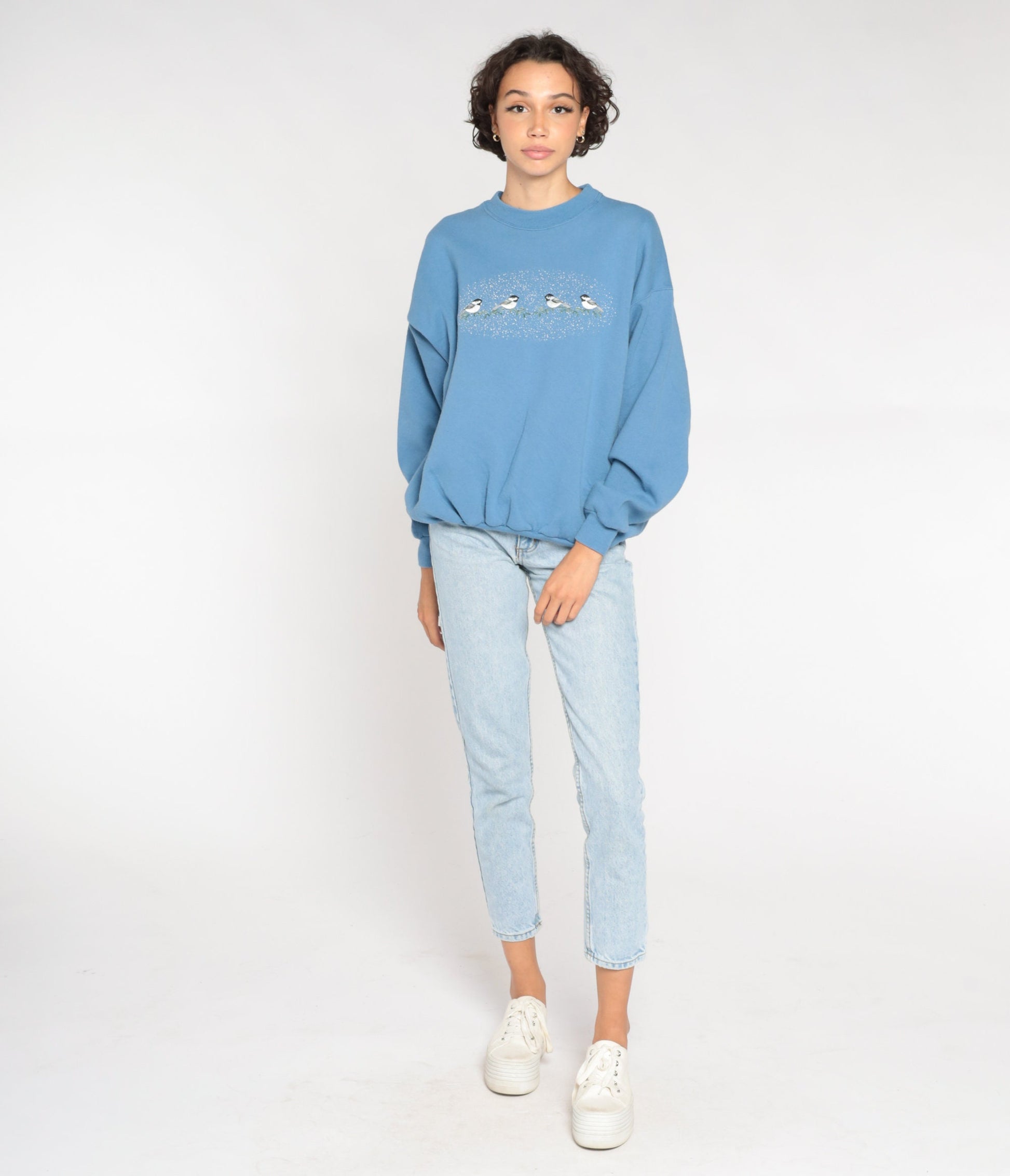 90s Bird Graphic Sweatshirt Blue Embroidered Crewneck Large