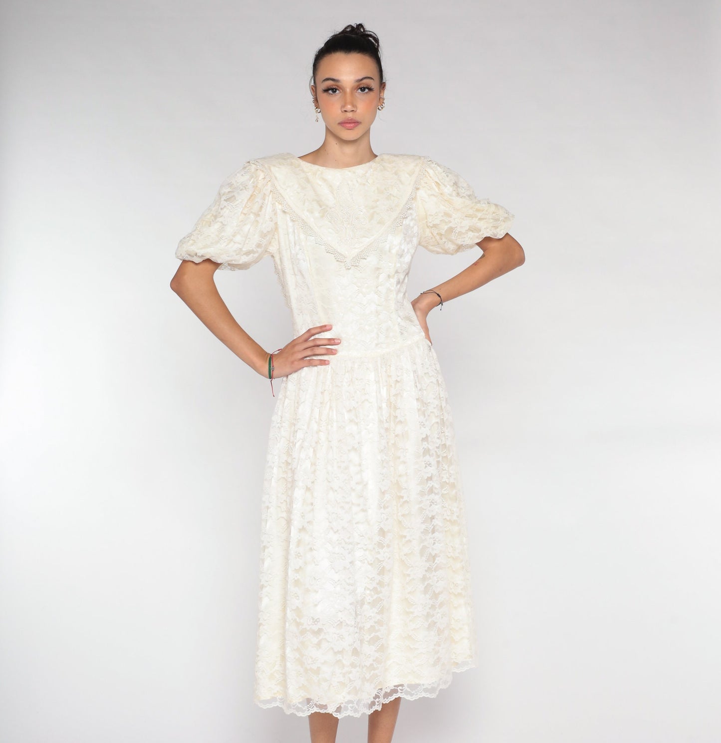 80s Off-White Lace Midi Dress Puff Sleeve Low Back Floral Embroidered Medium
