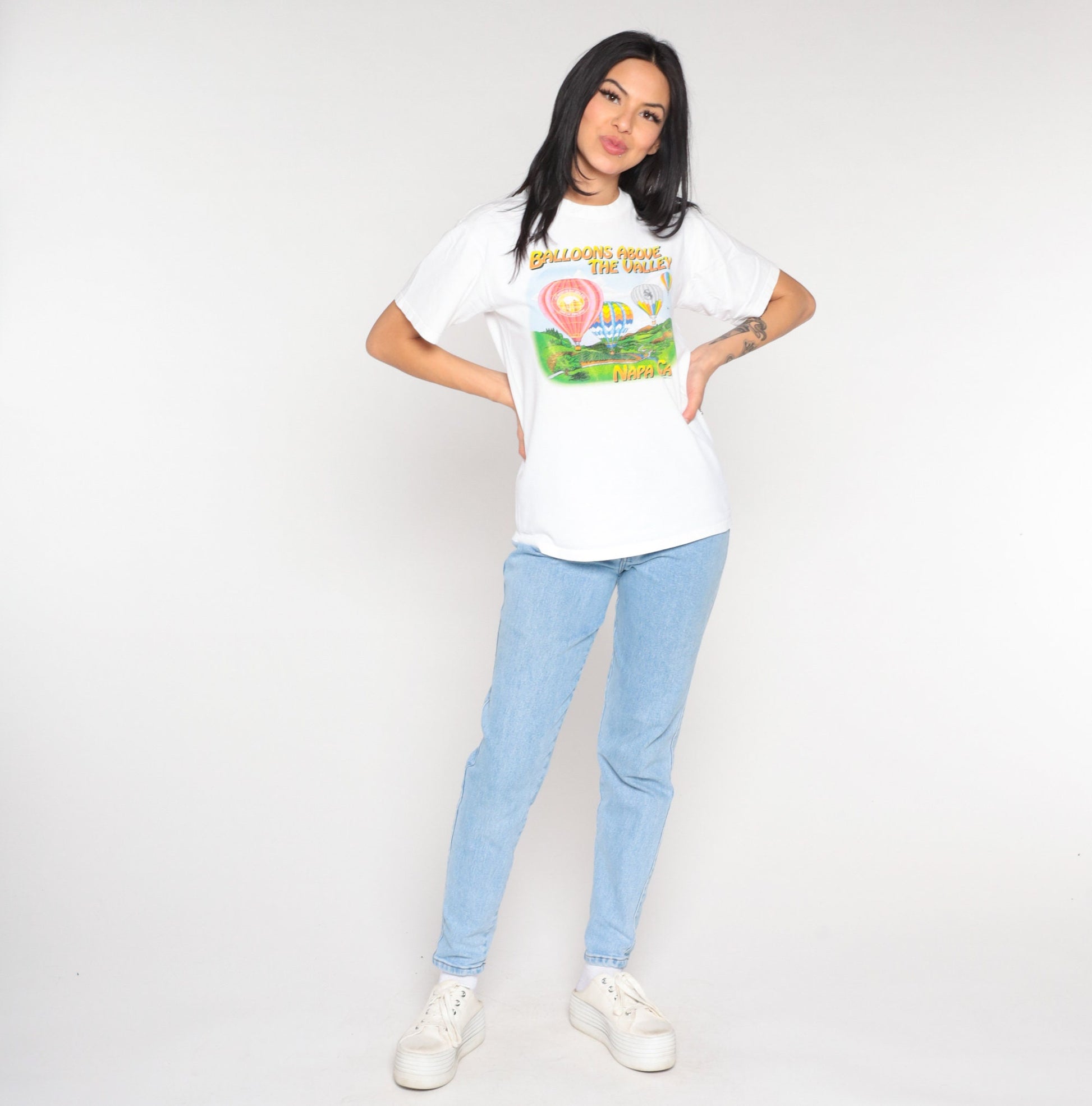 90s Balloons Above the Valley Hot Air Balloon Graphic Tee White Small