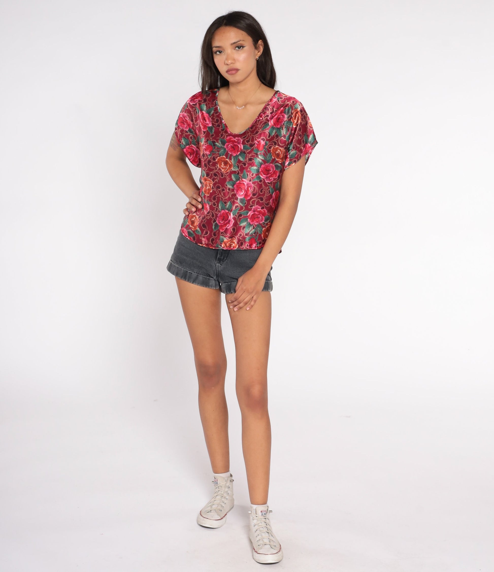 90s Red Floral Shiny Blouse Short Sleeve Scoop Neck Small