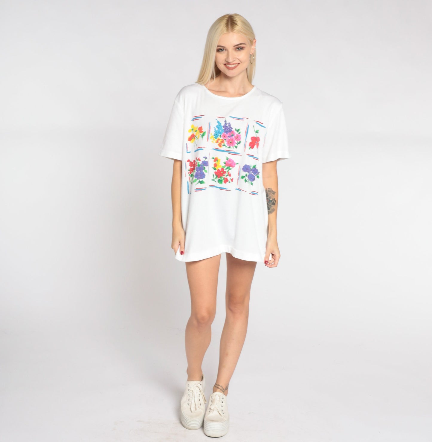 90s Watercolor Floral Graphic Tee White Single Stitch Wildflower Print Extra Large