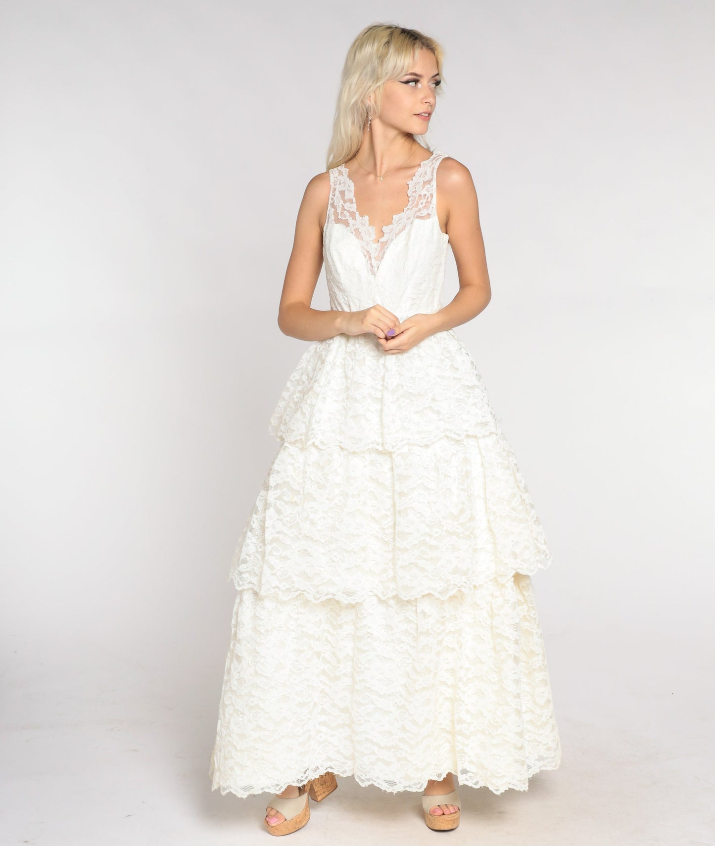 60s White Lace Wedding Dress Maxi Sweetheart Neckline Sequin Waist Extra Small