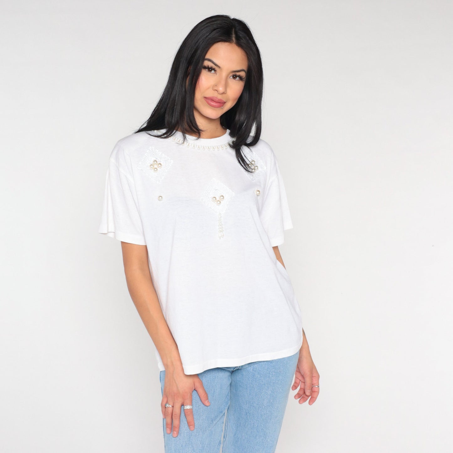 90s Pearl Beaded White T-Shirt Embroidered Graphic Tee Medium