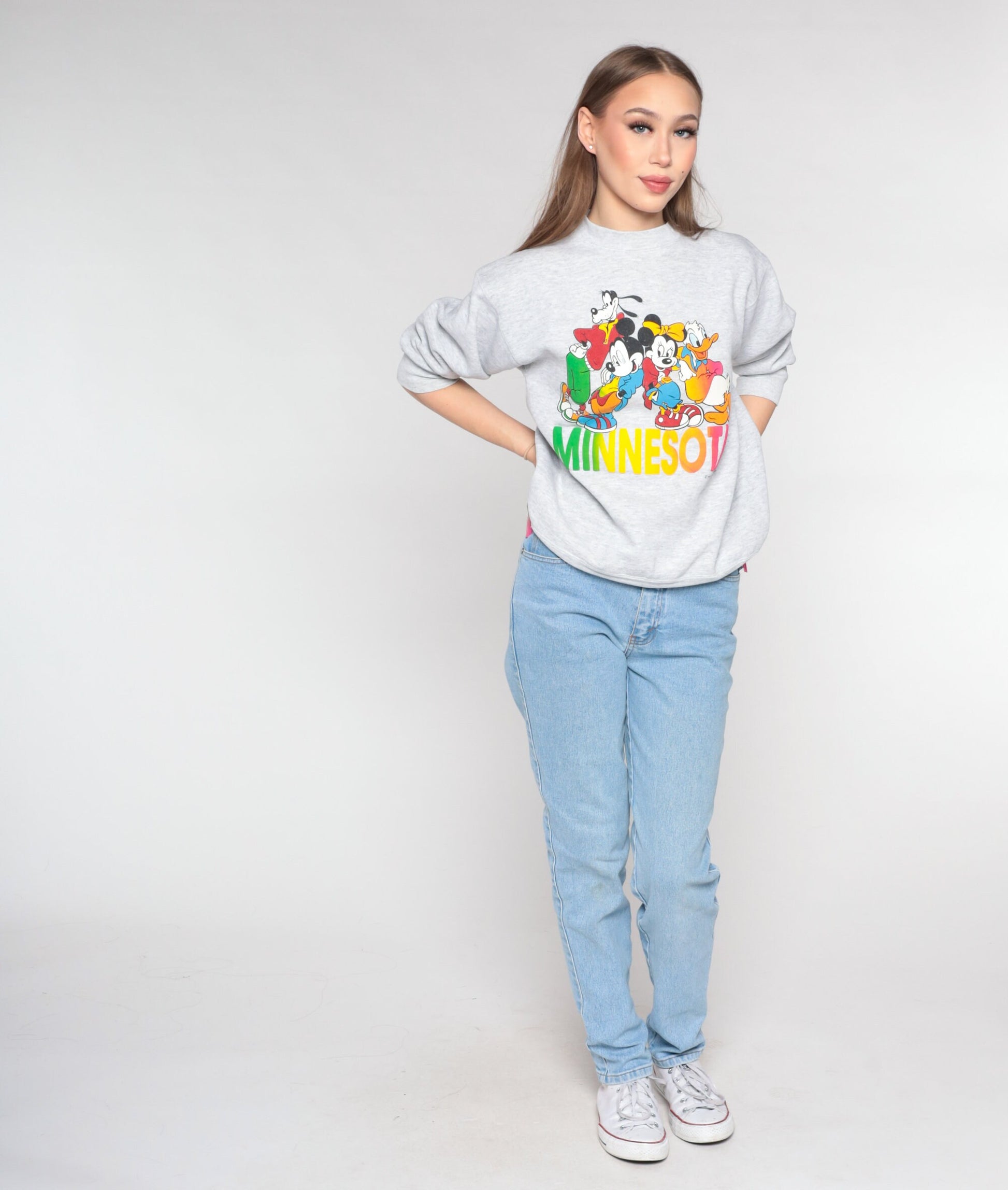 90s Disney Minnesota Mickey Mouse Sweatshirt Crewneck Grey Medium