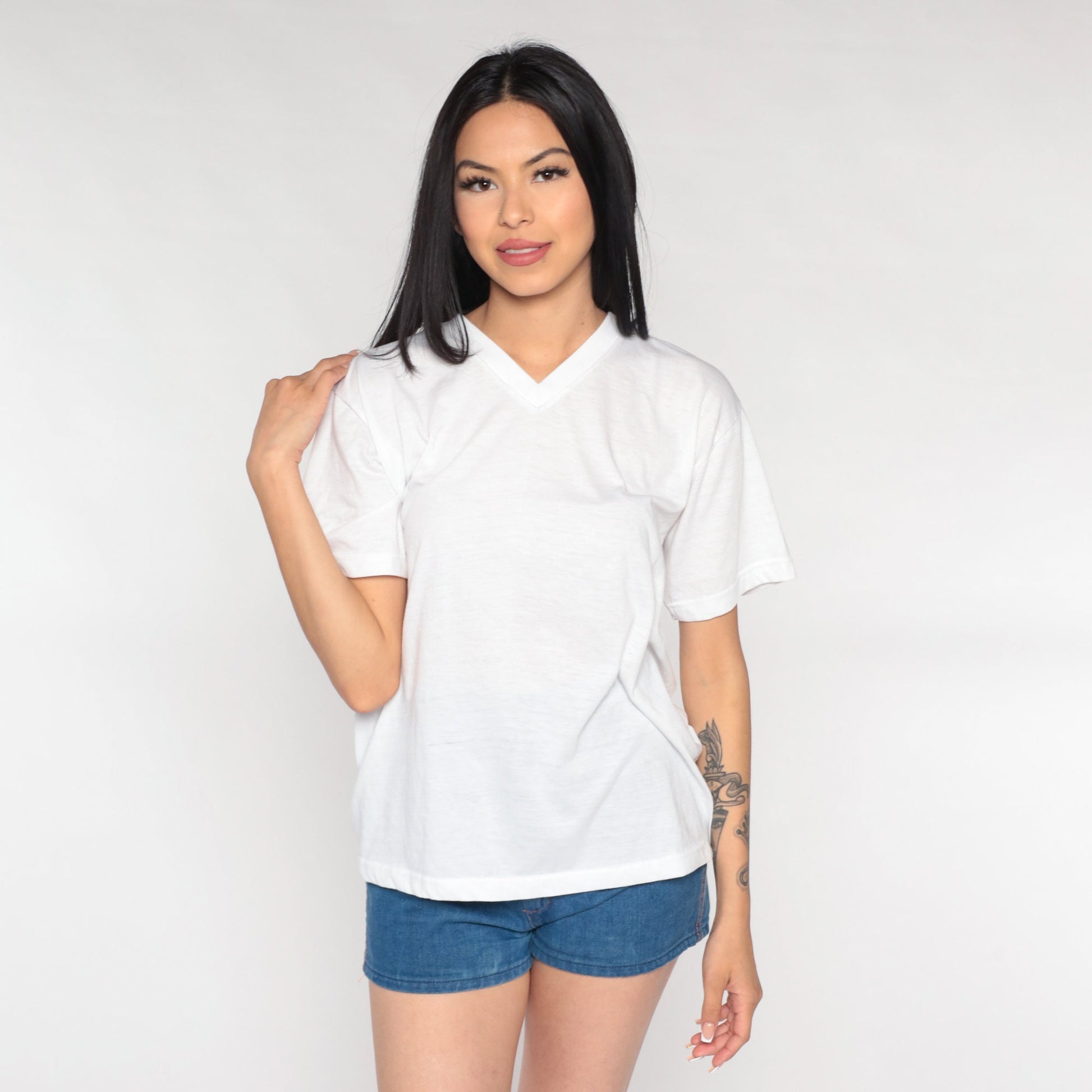 90s White V-Neck T-Shirt Cotton Blend Plain Tee Medium Large