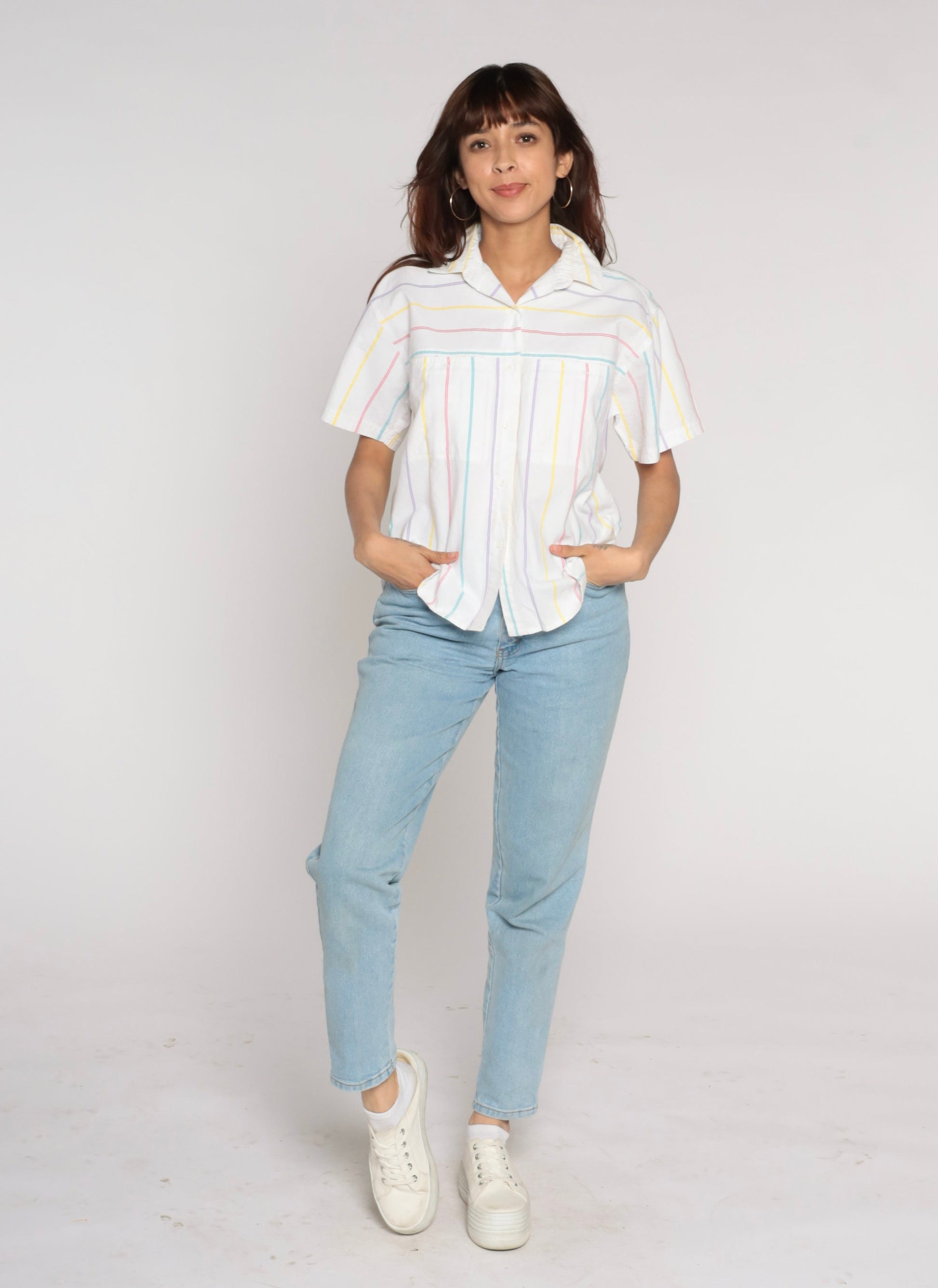 90s White Rainbow Striped Button-Up Blouse Short Sleeve Collared Cotton Medium