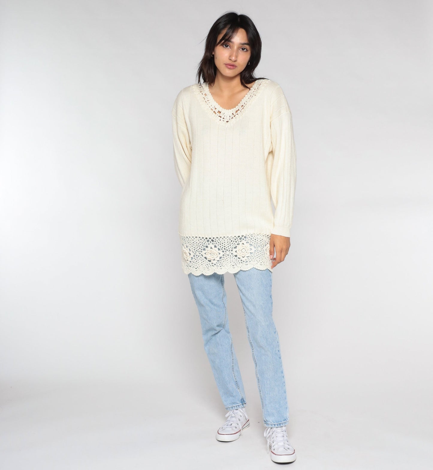 90s Cream Wool Blend Crochet Floral Sweater V-Neck Pullover Medium