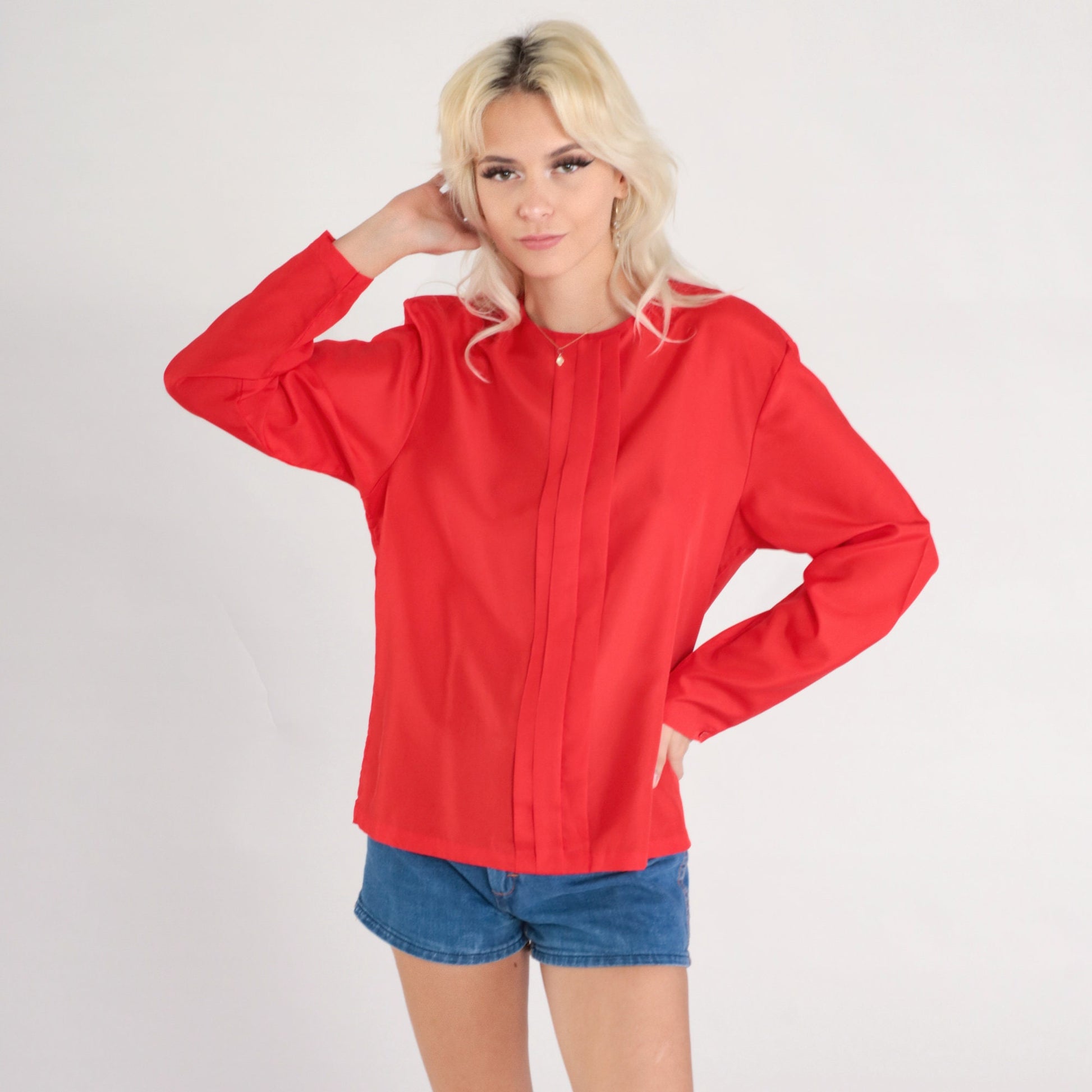 80s Red Pleated Long Sleeve Blouse Keyhole Button Back Medium
