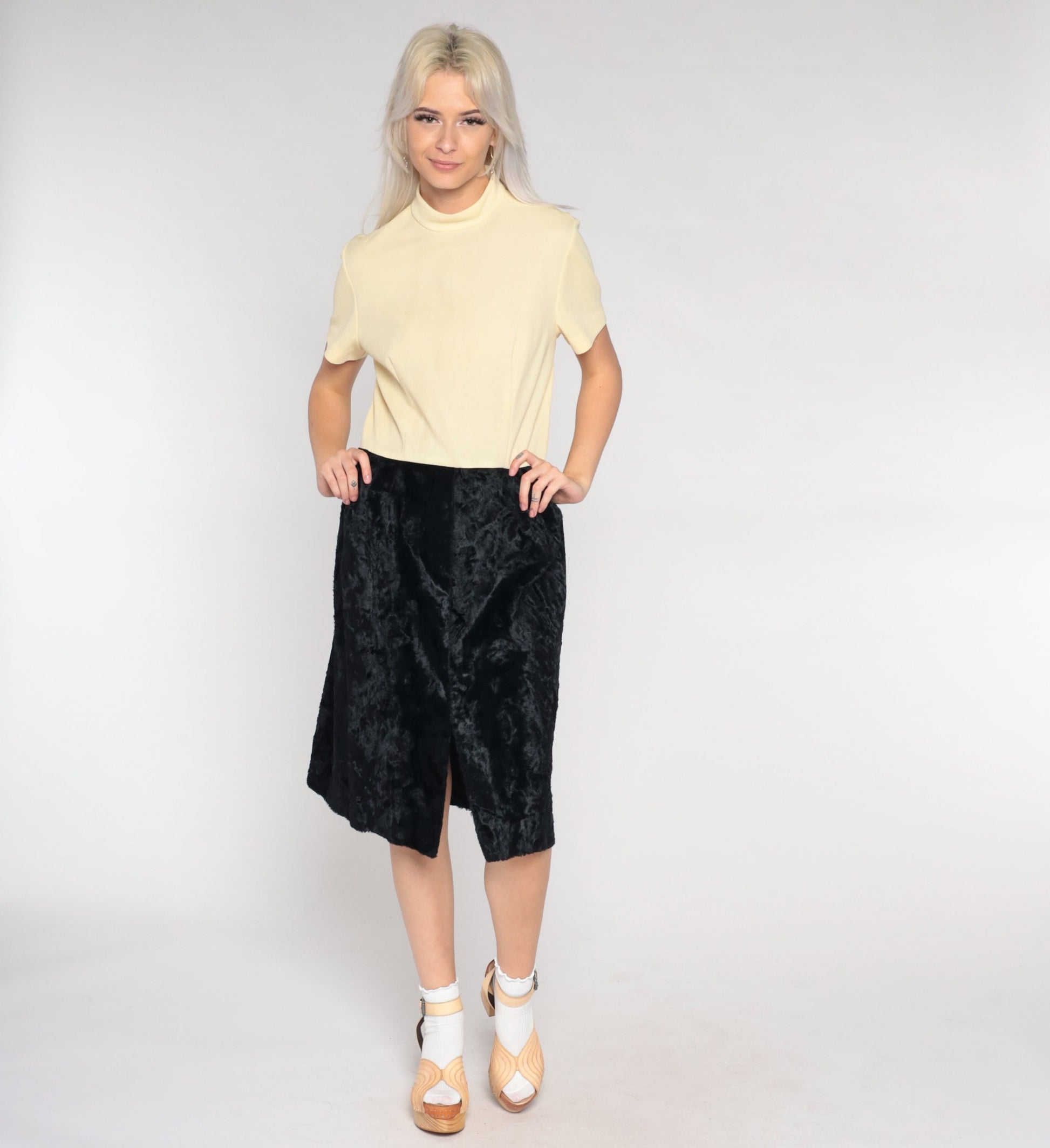 60s Shift Dress Cream & Black Faux Fur Midi Mock Neck Short Sleeve Medium