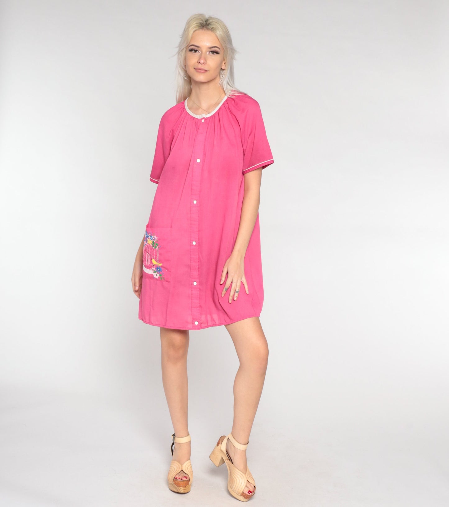 80s Pink Floral Bird Embroidered Nightgown Short Sleeve Snap Front Large