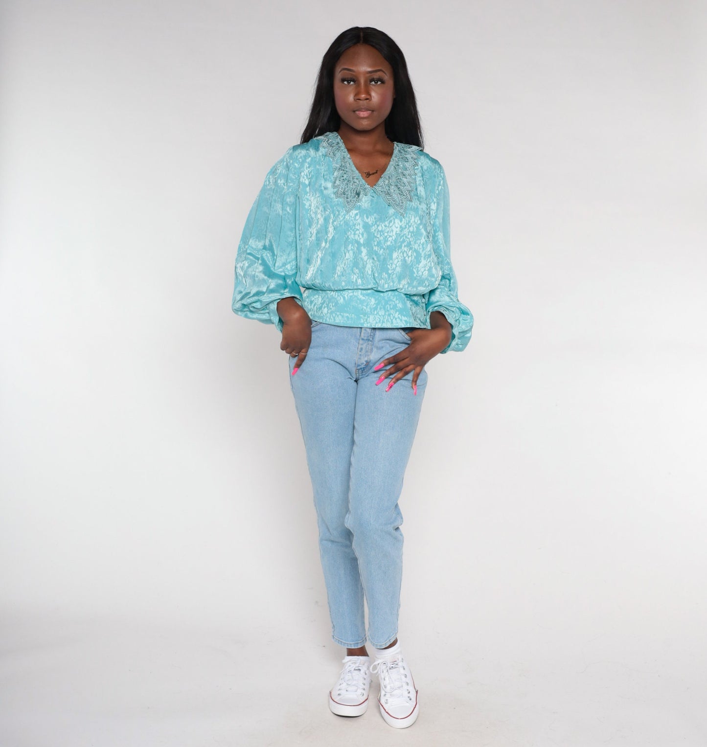 80s Blue Embossed Blouse Crochet Collar V-Neck Pleated Long Sleeve Medium