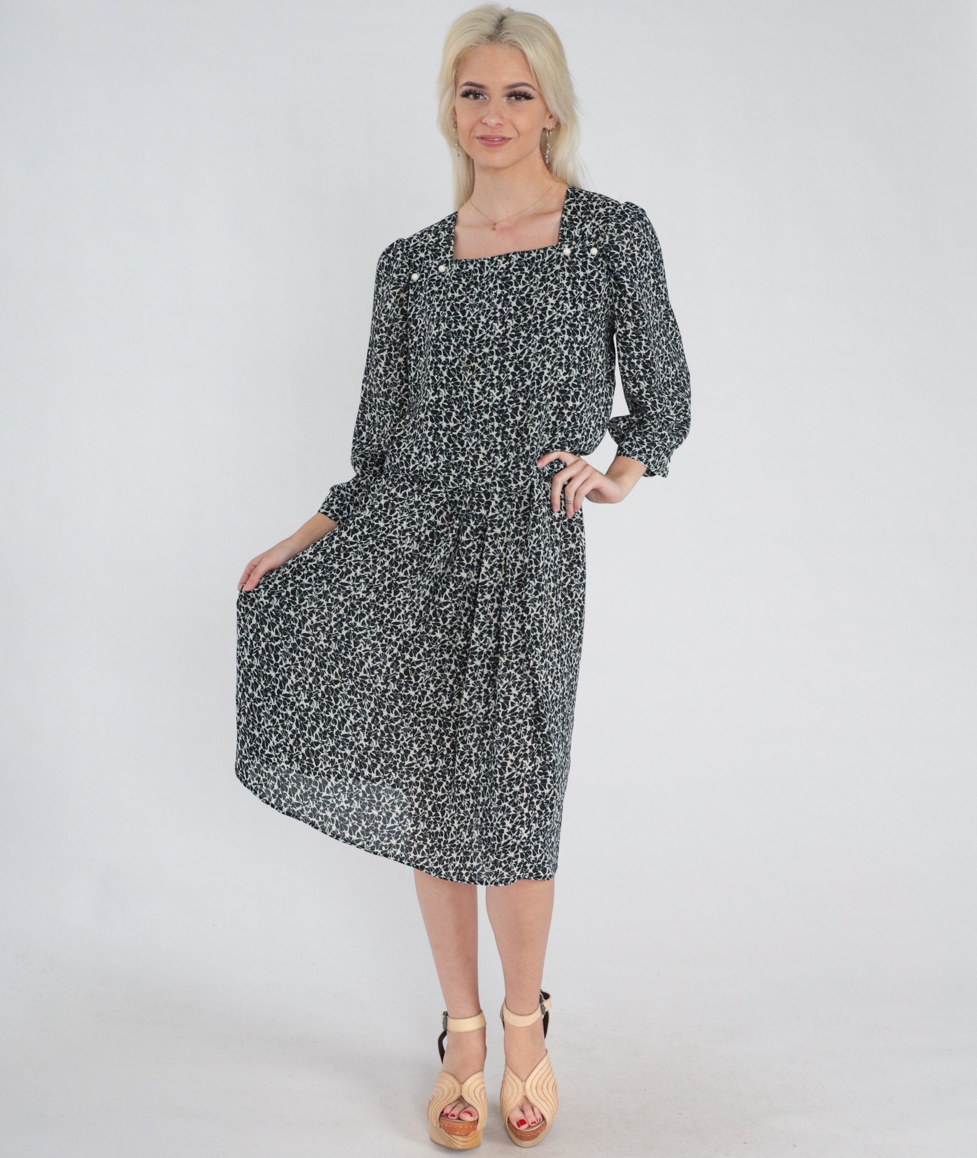 90s Black and White Floral Midi Dress Puff Sleeve Square Neckline Large