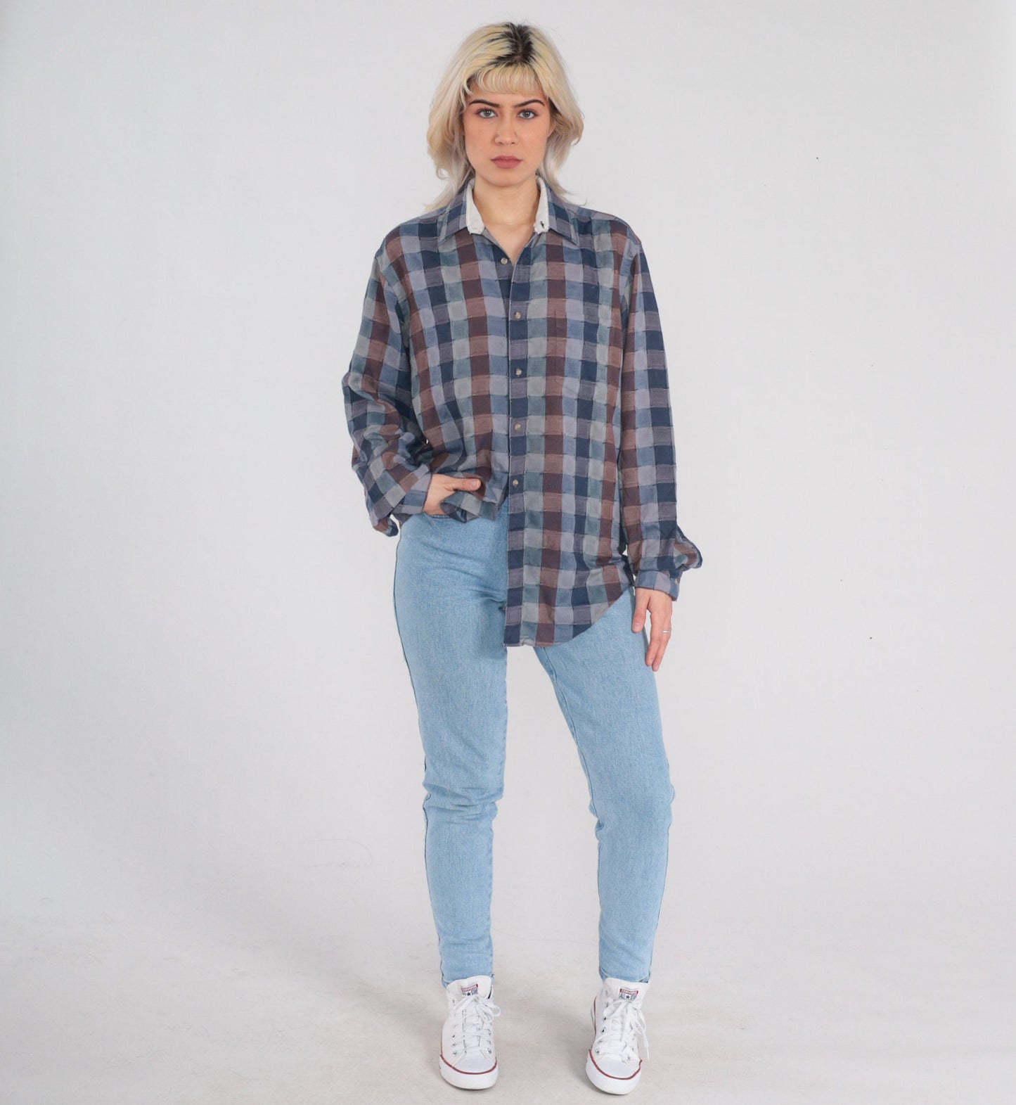 90s Grey Checkered Button-Up Shirt Long Sleeve Plaid Collared Small