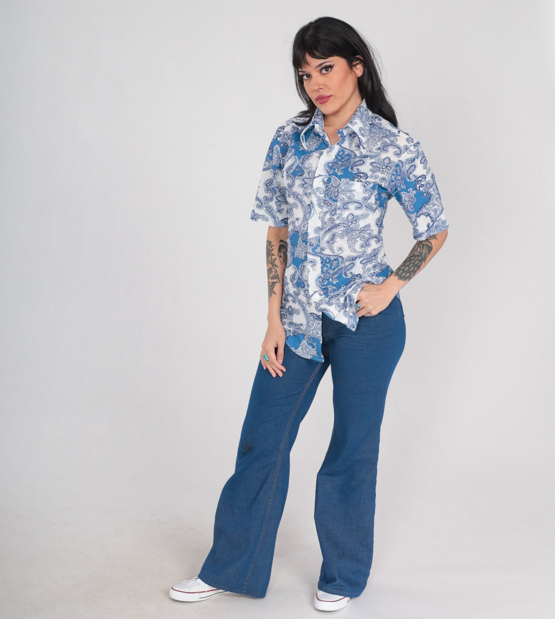 70s Paisley Button-Up Shirt White Blue Psychedelic Disco Collar Medium