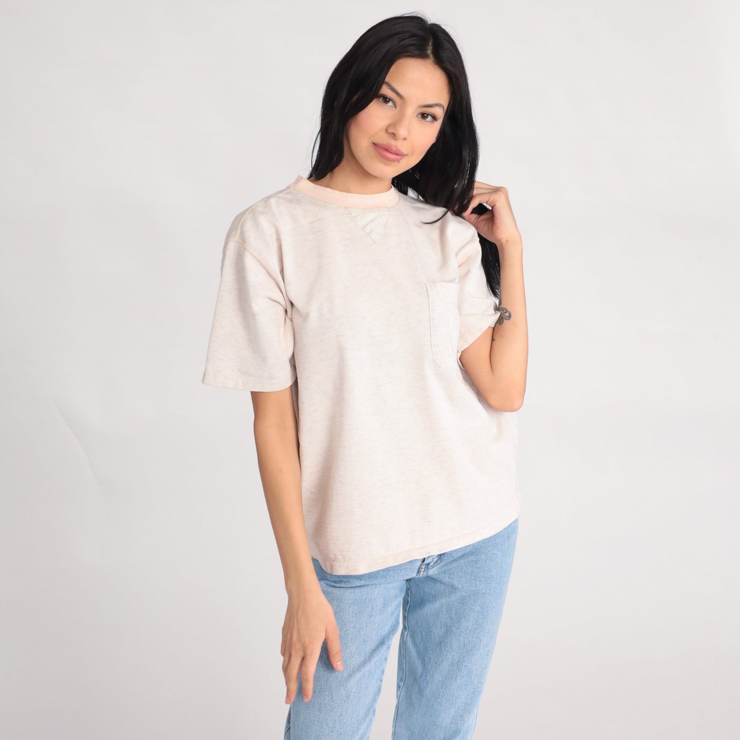 90s Fruit of the Loom Heathered Grey Pocket Tee Embroidered Crest Medium