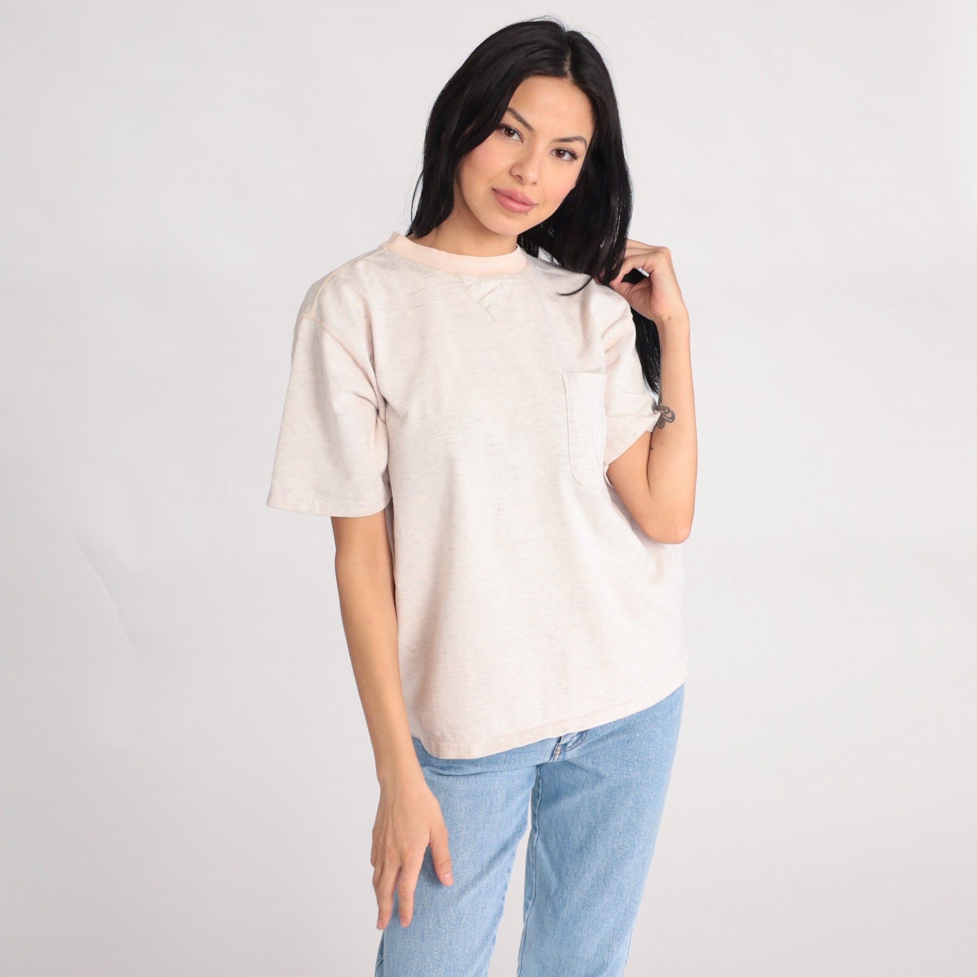 90s Fruit of the Loom Heathered Grey Pocket Tee Embroidered Crest Medium