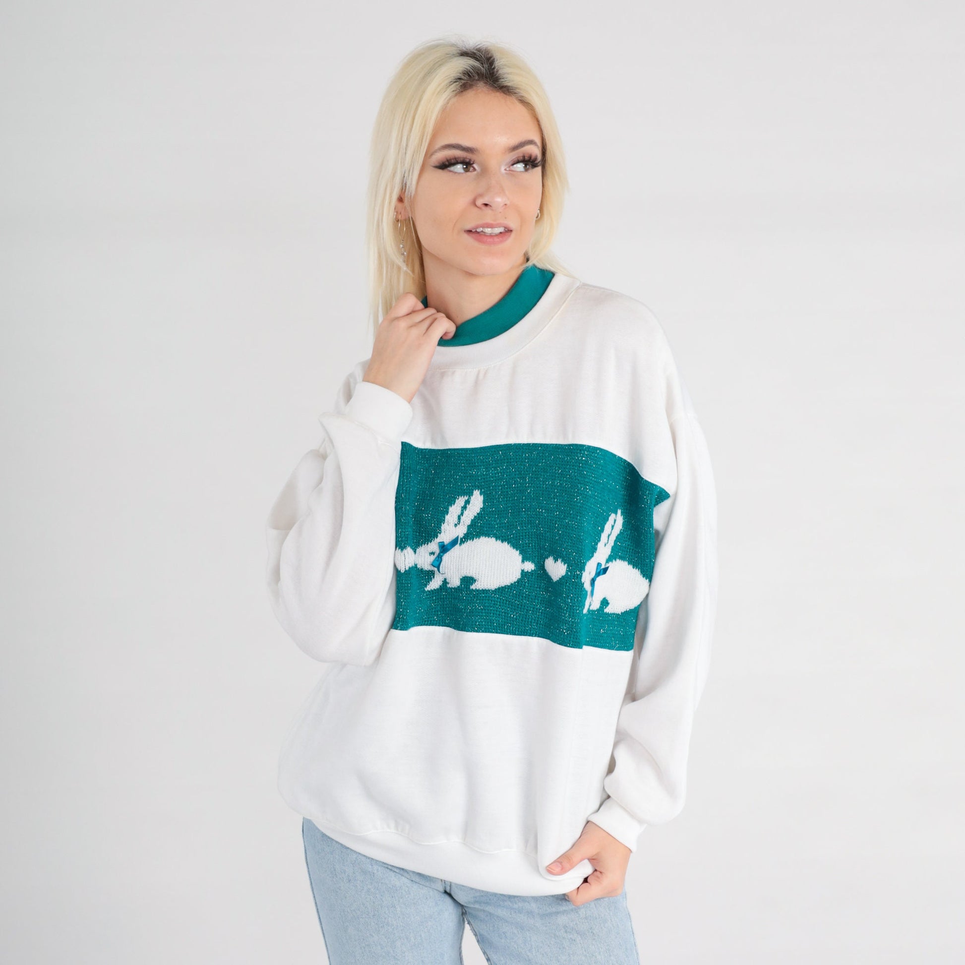 80s Bunny Rabbit Metallic Sweatshirt White Teal Graphic Crewneck Large