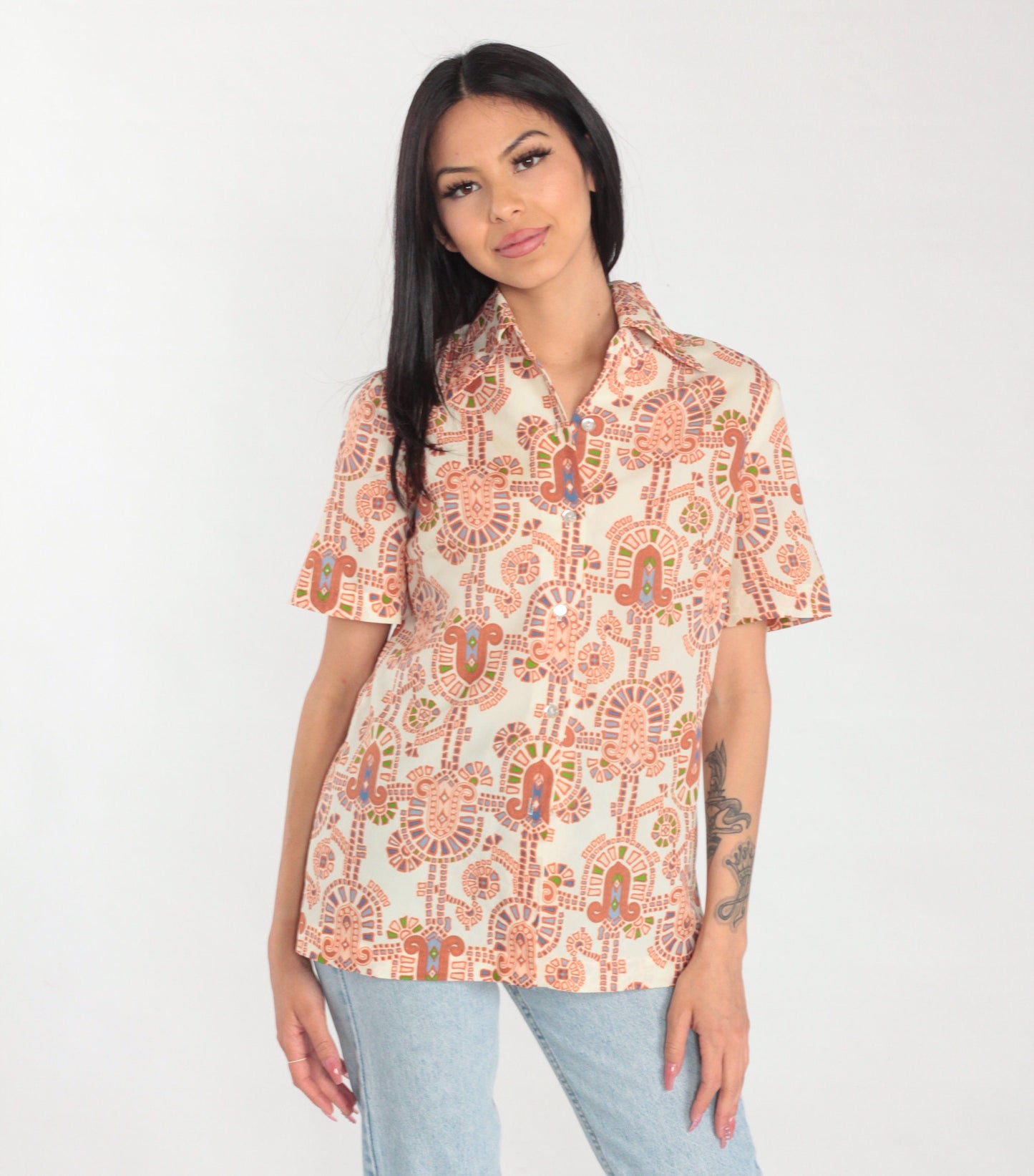 70s Abstract Geometric Print Button-Up Blouse Off-White Dagger Collar Small