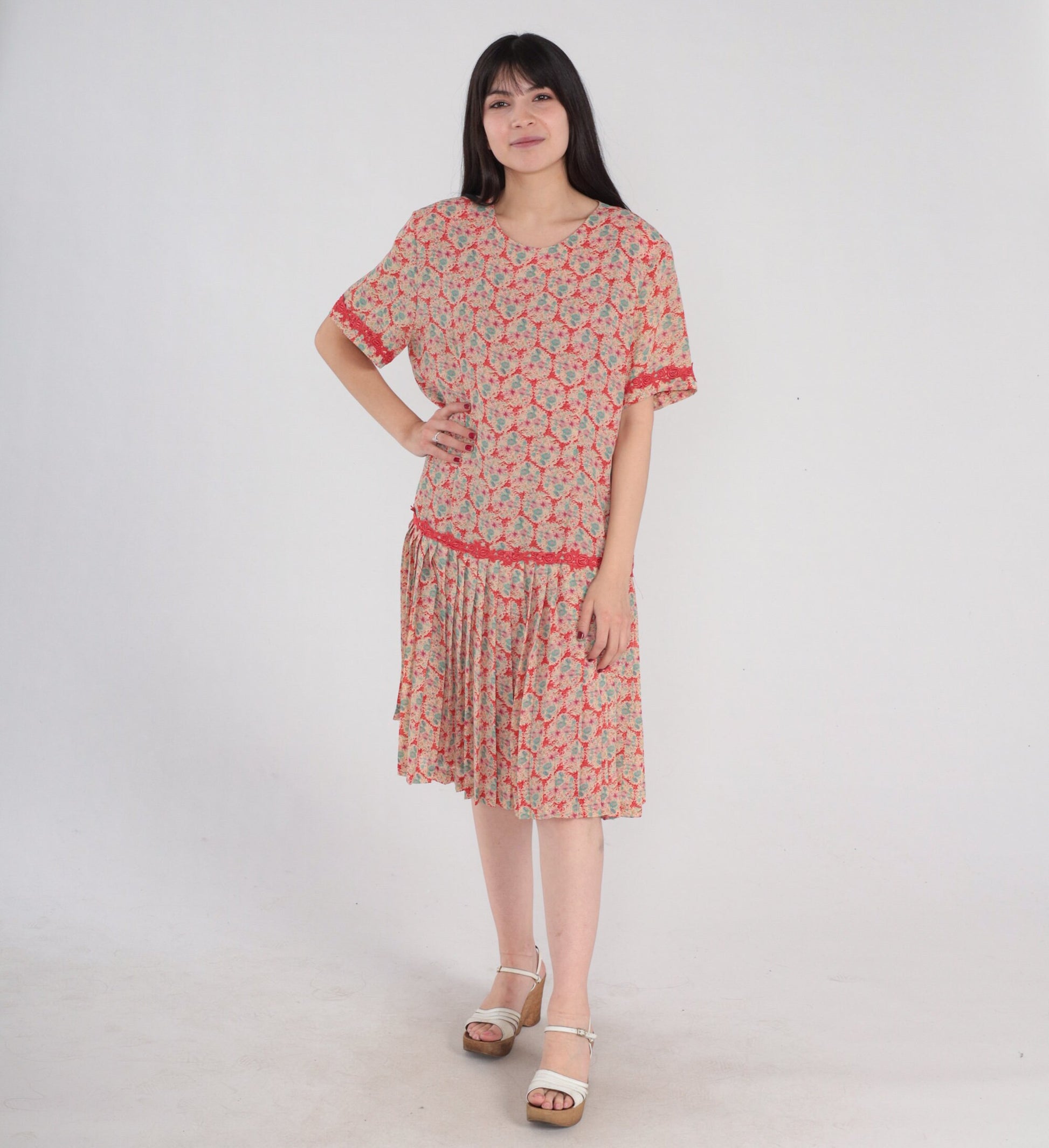 00s Red Floral Mini Dress Drop Waist Pleated Short Sleeve Lace Trim Large