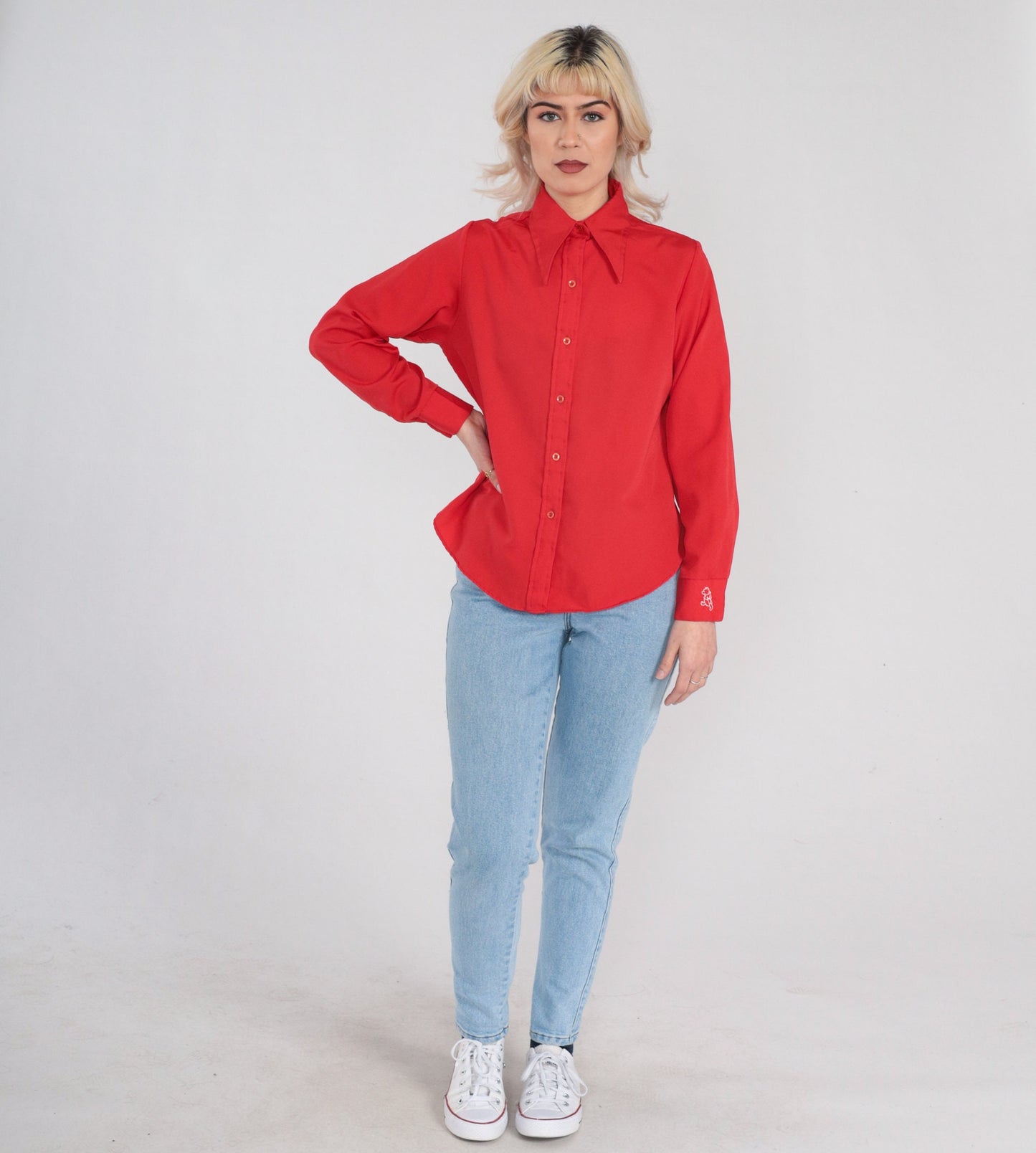 70s Winnie The Pooh Red Button Up Blouse Dagger Collar Embroidered Small S