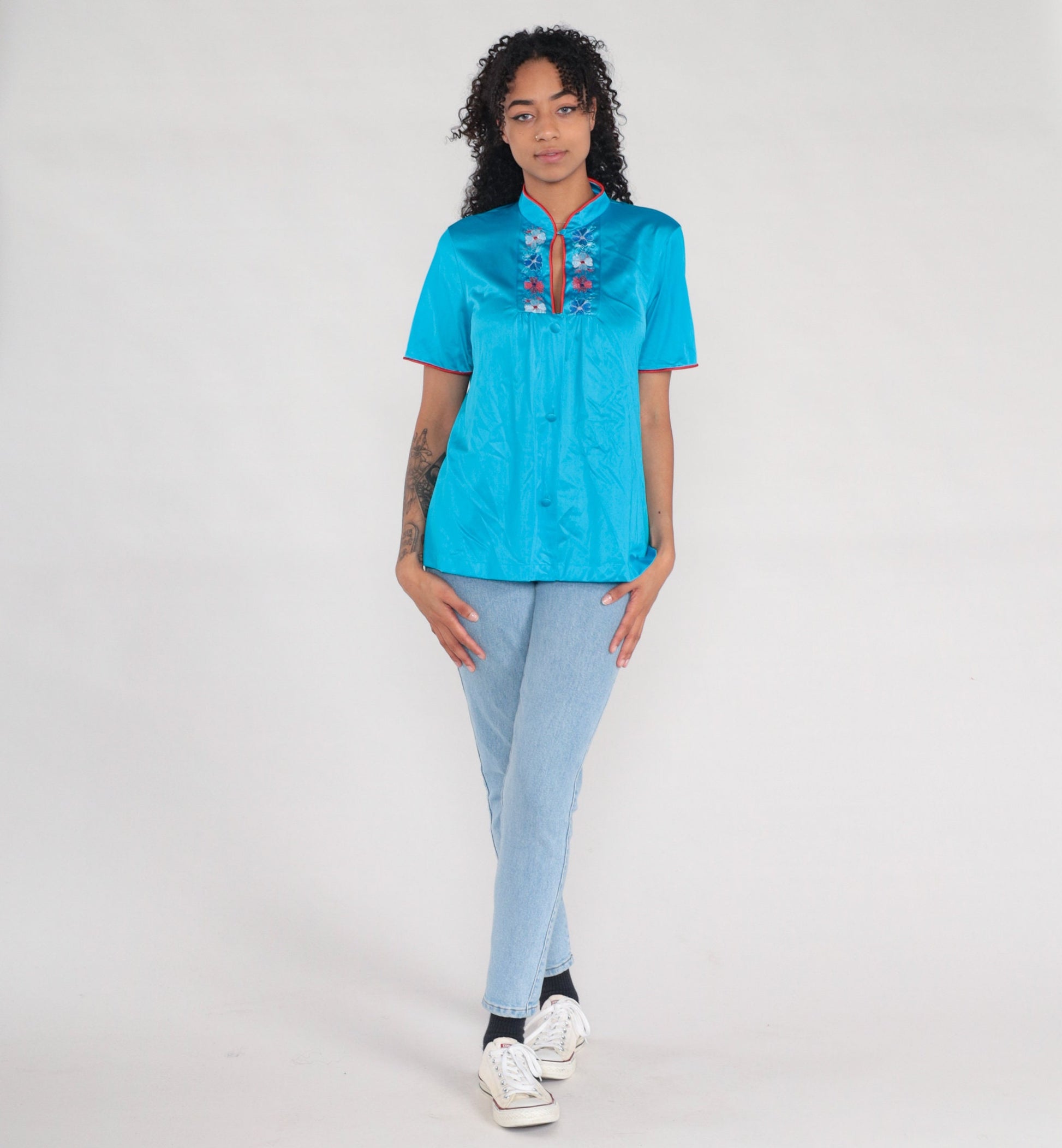 80s Turquoise Nylon Pajama Top Embroidered Floral Button-Up Shirt Large L