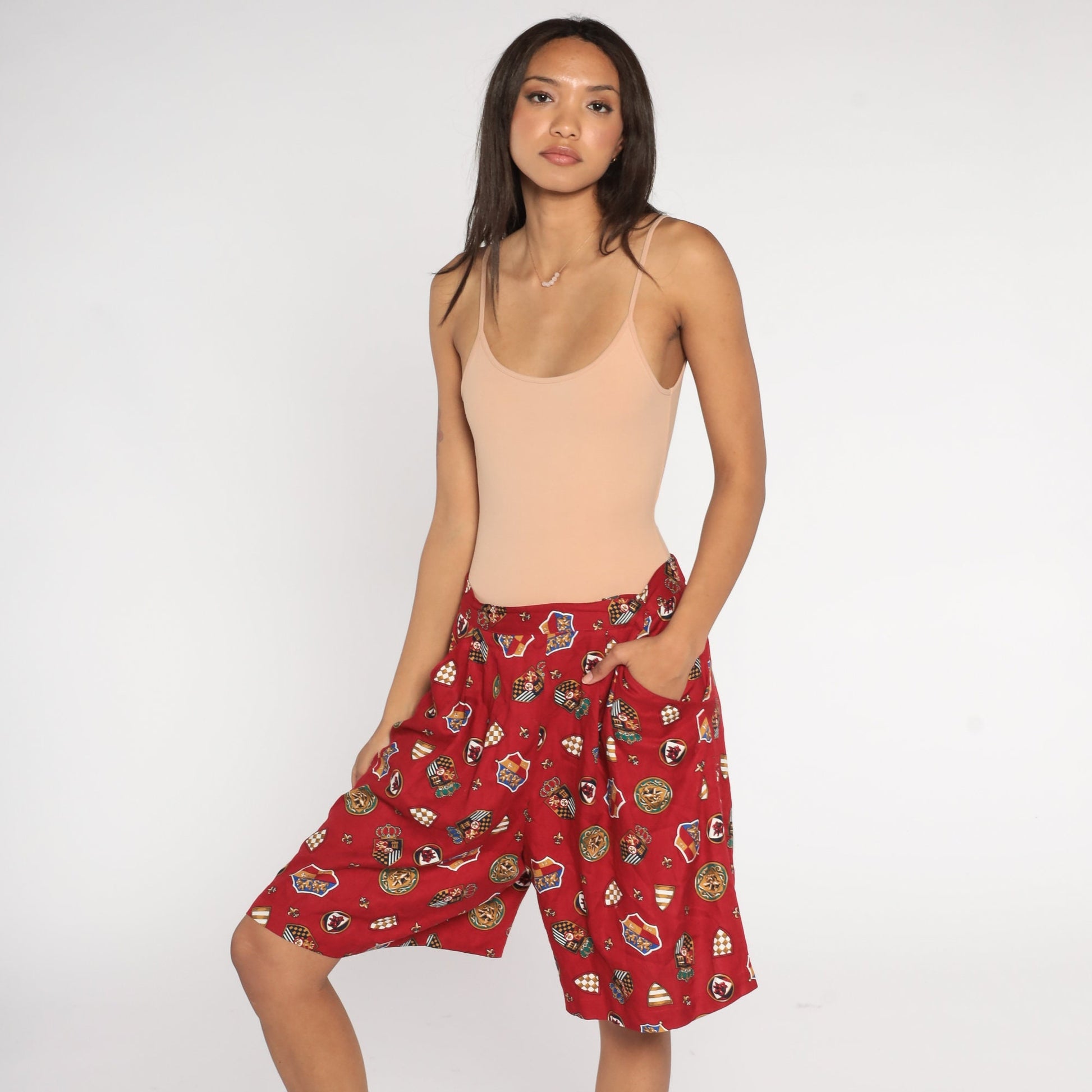 90s Baroque Lion Crest Fleur de Lis Wide Leg Shorts Red Rayon Medium