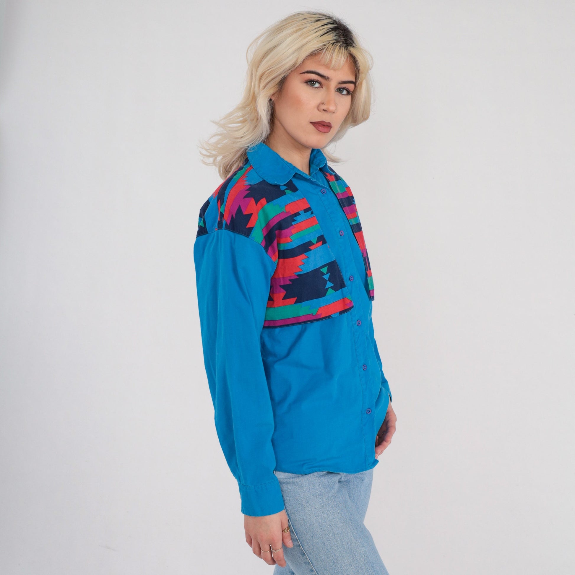 00s Wrangler Blue Southwestern Geometric Yoke Button-Up Shirt Medium M
