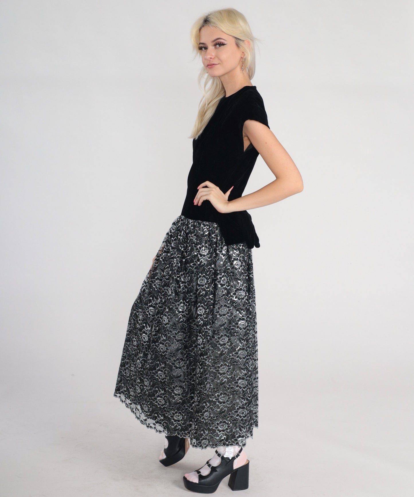 80s Black Velvet Metallic Floral Lace Maxi Dress Drop Waist Cap Sleeve Small