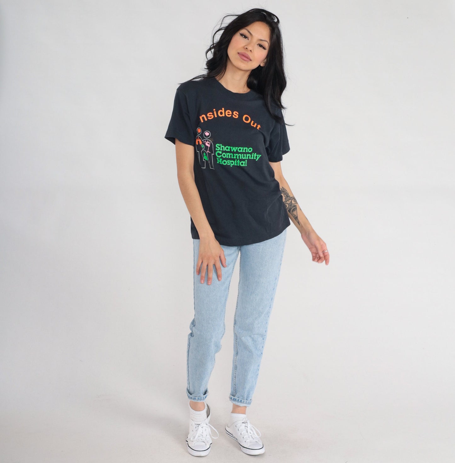 80s Shawano Community Hospital Screen Stars Graphic T-Shirt Black Small