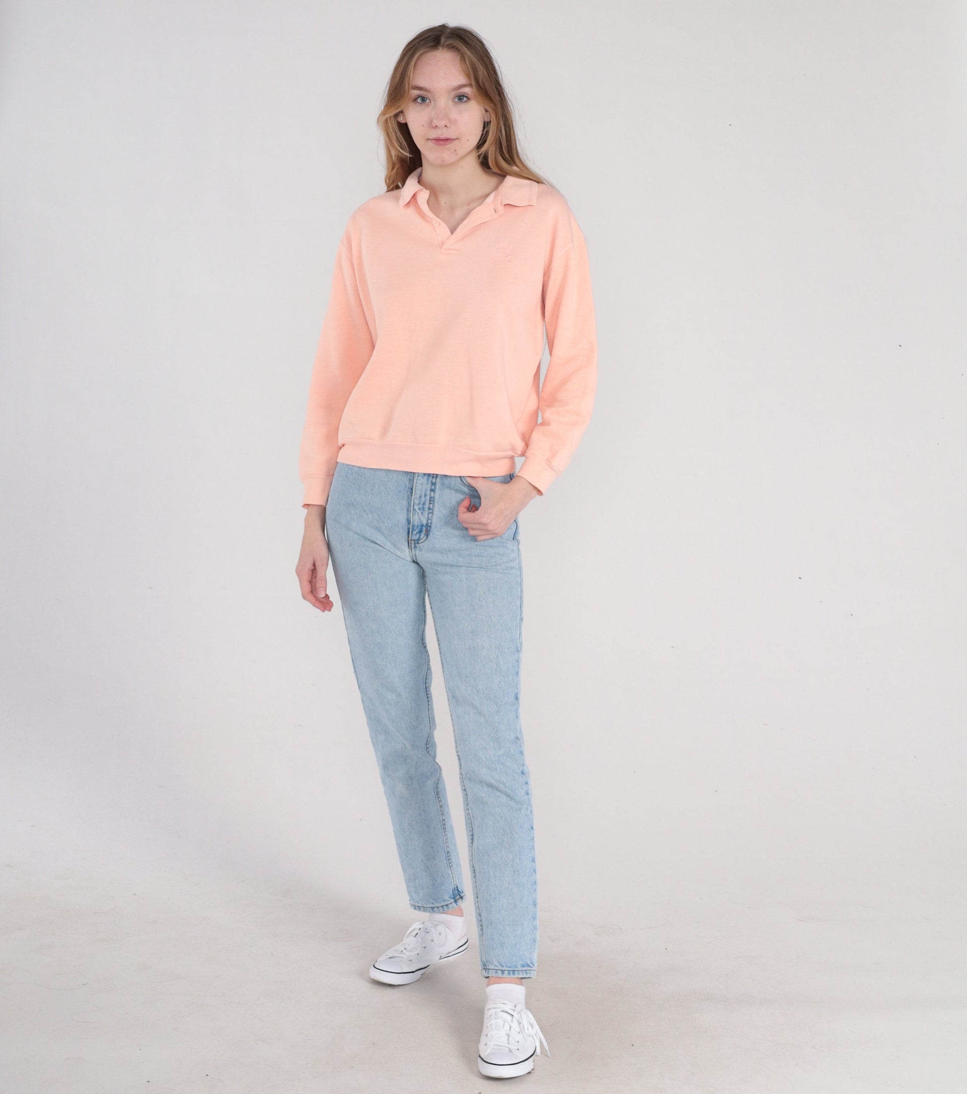 90s Polo Collared Sweatshirt Peachy Pink Embroidered Crest Medium