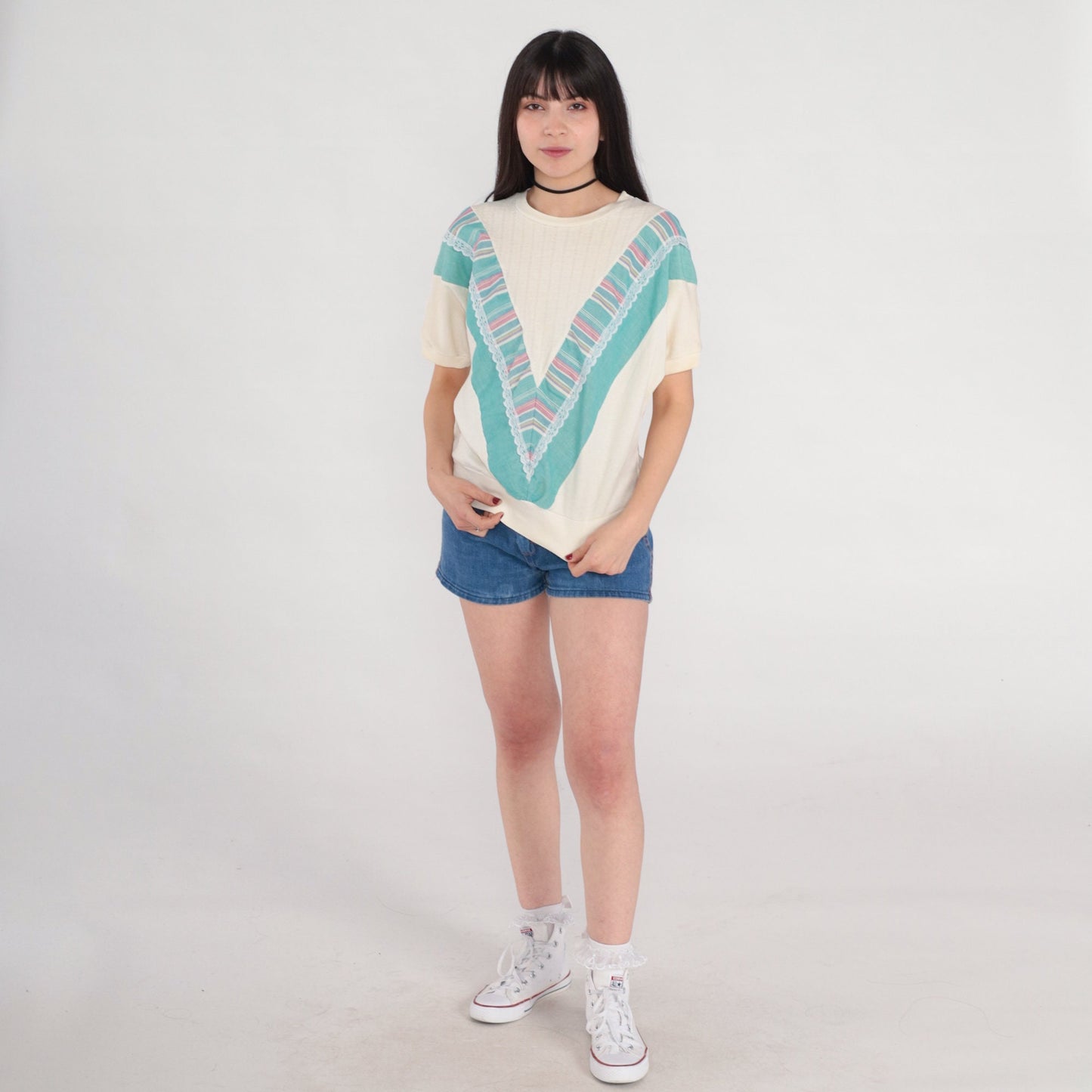 80s Chevron Striped Ribbed T-Shirt Cream Lace Trim Short Sleeve Medium M